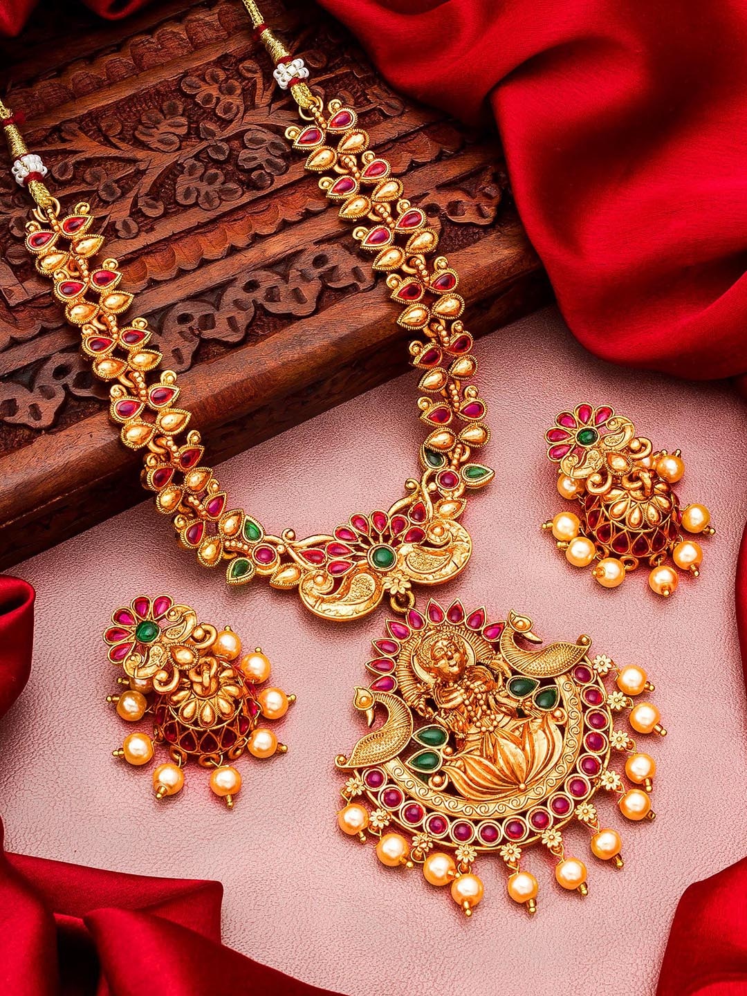 

aadita Gold-Plated Pink & Green Stone-Studded Jewellery Set