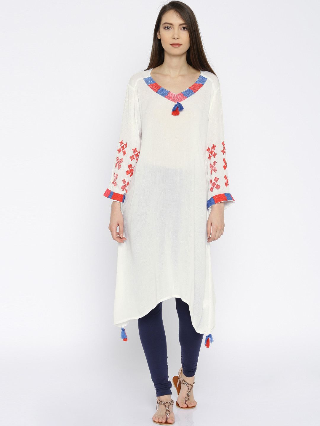 

AKKRITI BY PANTALOONS Women White Solid Asymmetric A-Line Kurta