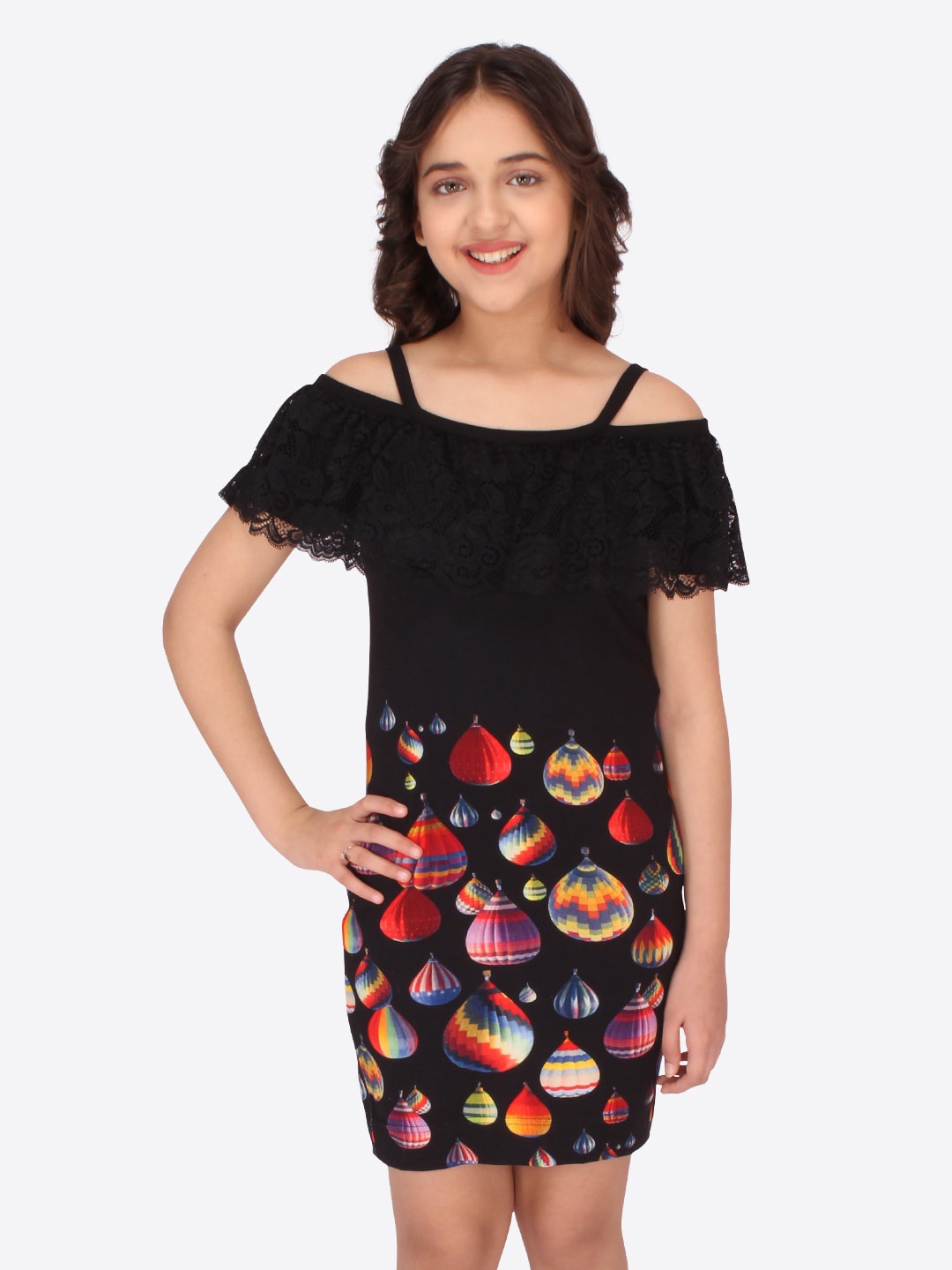 

CUTECUMBER Black Off-Shoulder Printed Sheath Dress