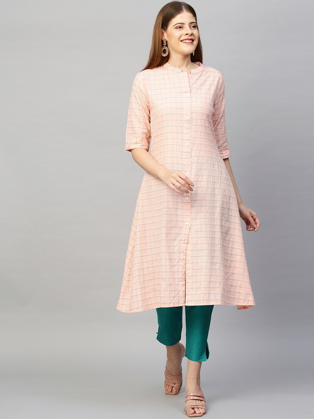 

FASHOR Women Peach-Coloured Checked Thread Work Kurta