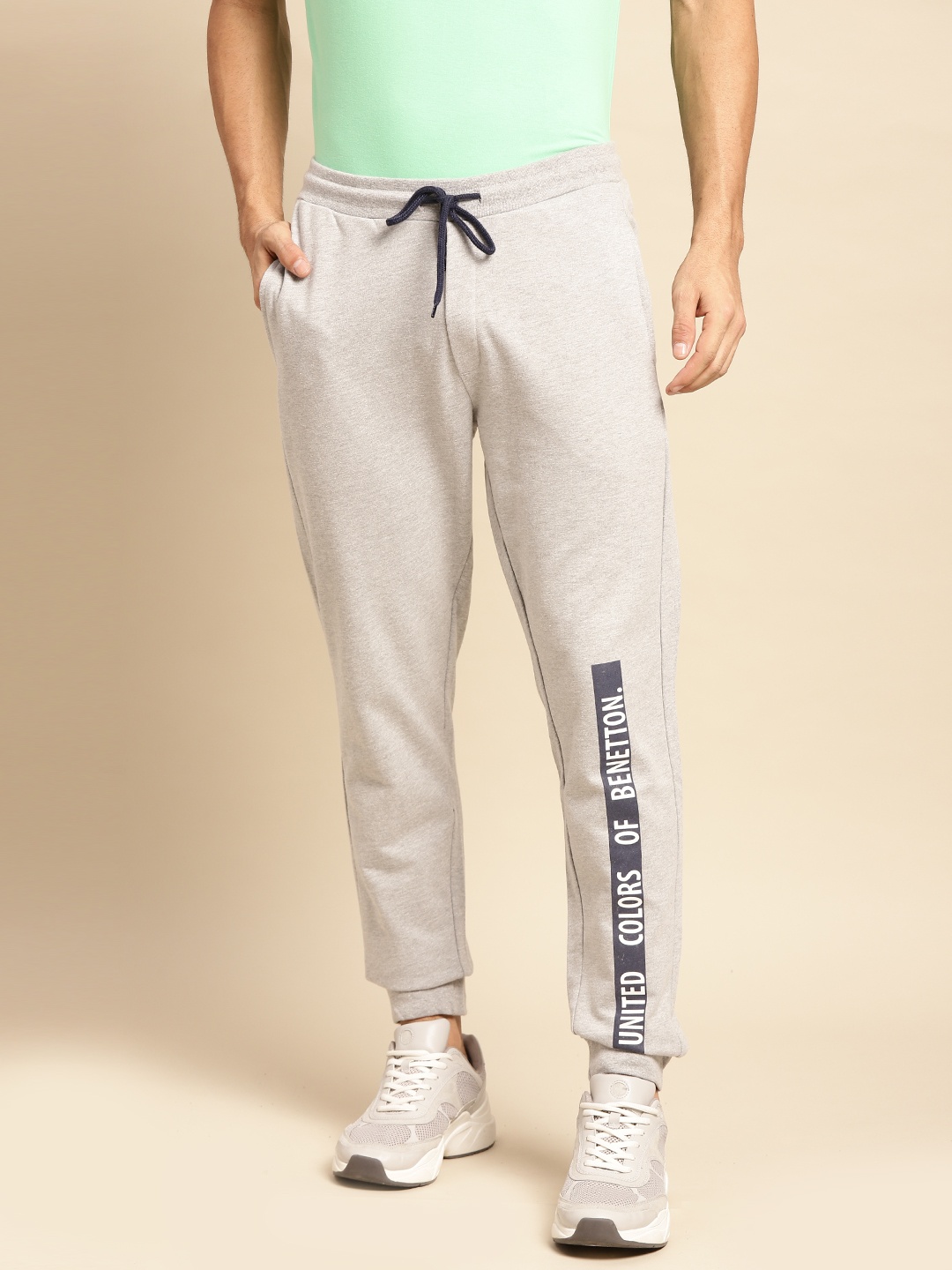 

United Colors of Benetton Men Grey Melange Brand Logo Printed Joggers