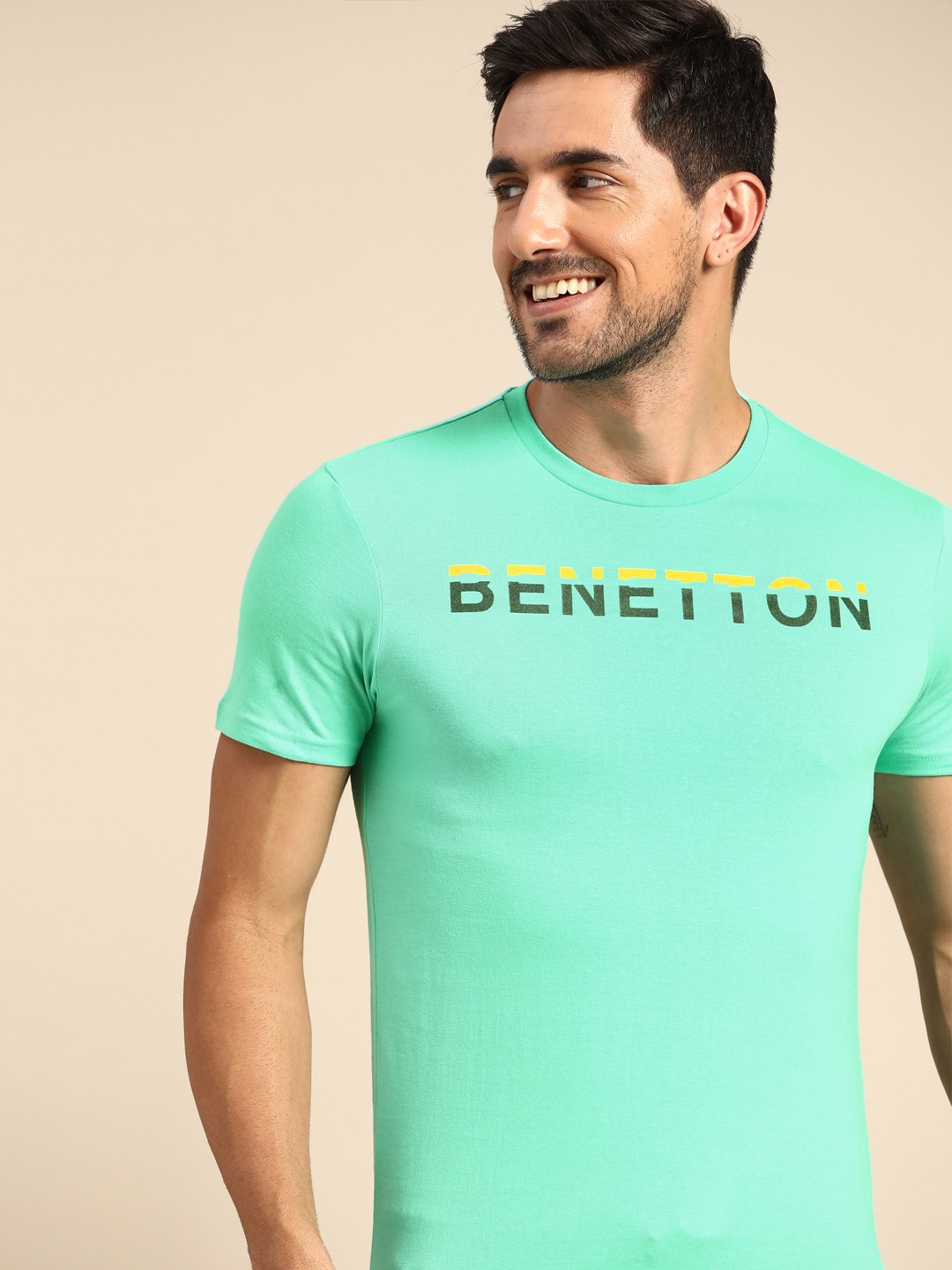 

United Colors of Benetton Men Sea Green Brand Logo Printed Pure Cotton T-shirt