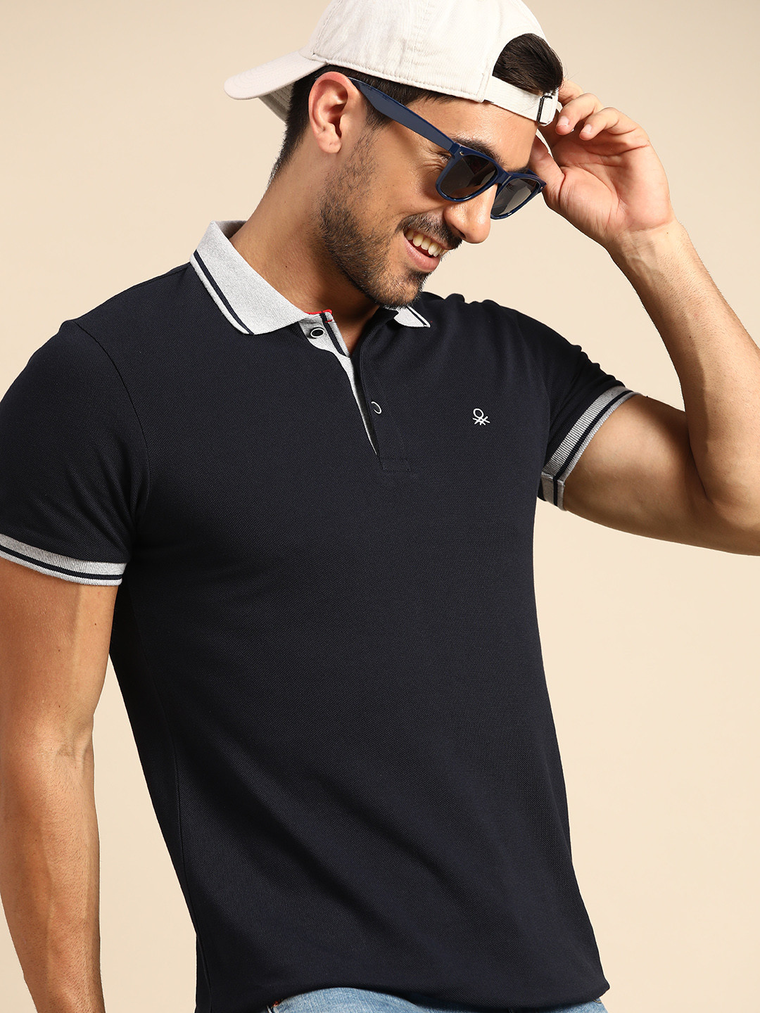 

United Colors of Benetton Men Navy Blue Solid Polo Collar Pure Cotton T-shirt