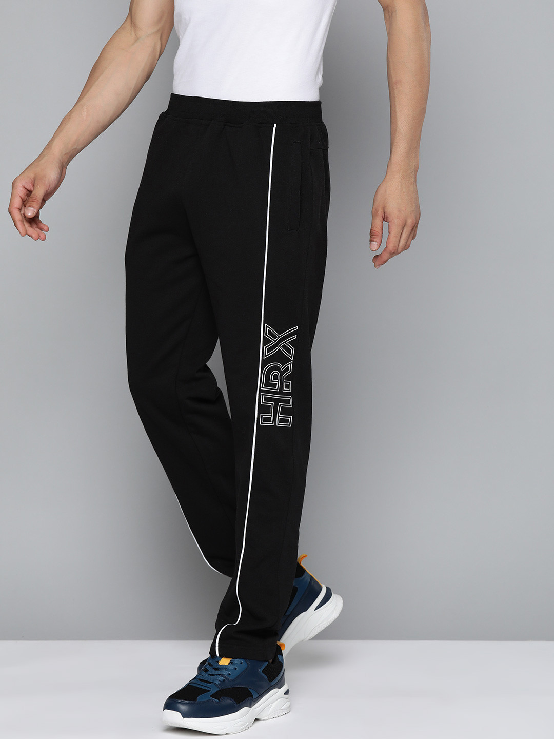 

HRX By Hrithik Roshan Lifestyle Men Jet Black Brand Carrier Track Pants
