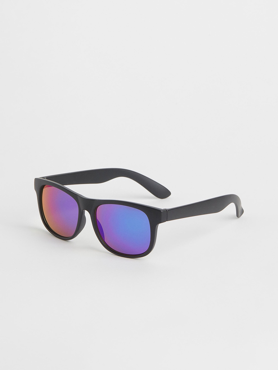 

H&M Black Sunglasses with UV-Protection