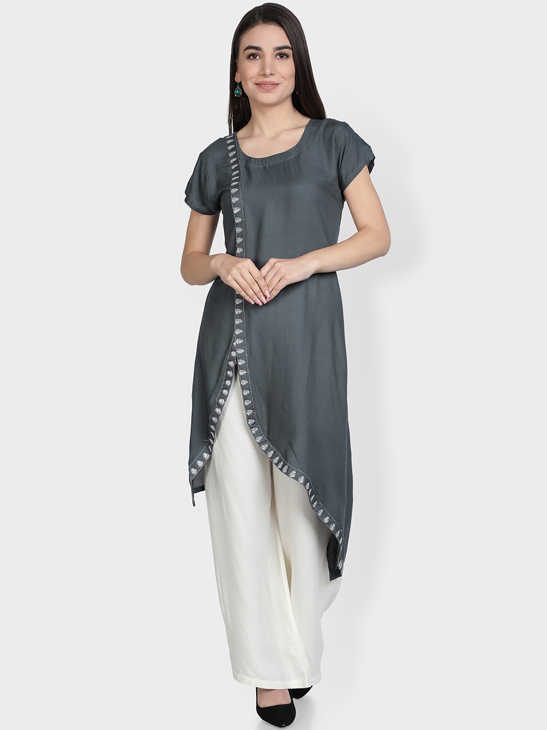 

Fabclub Women Grey & White Asymmetric Kurta with Palazzos