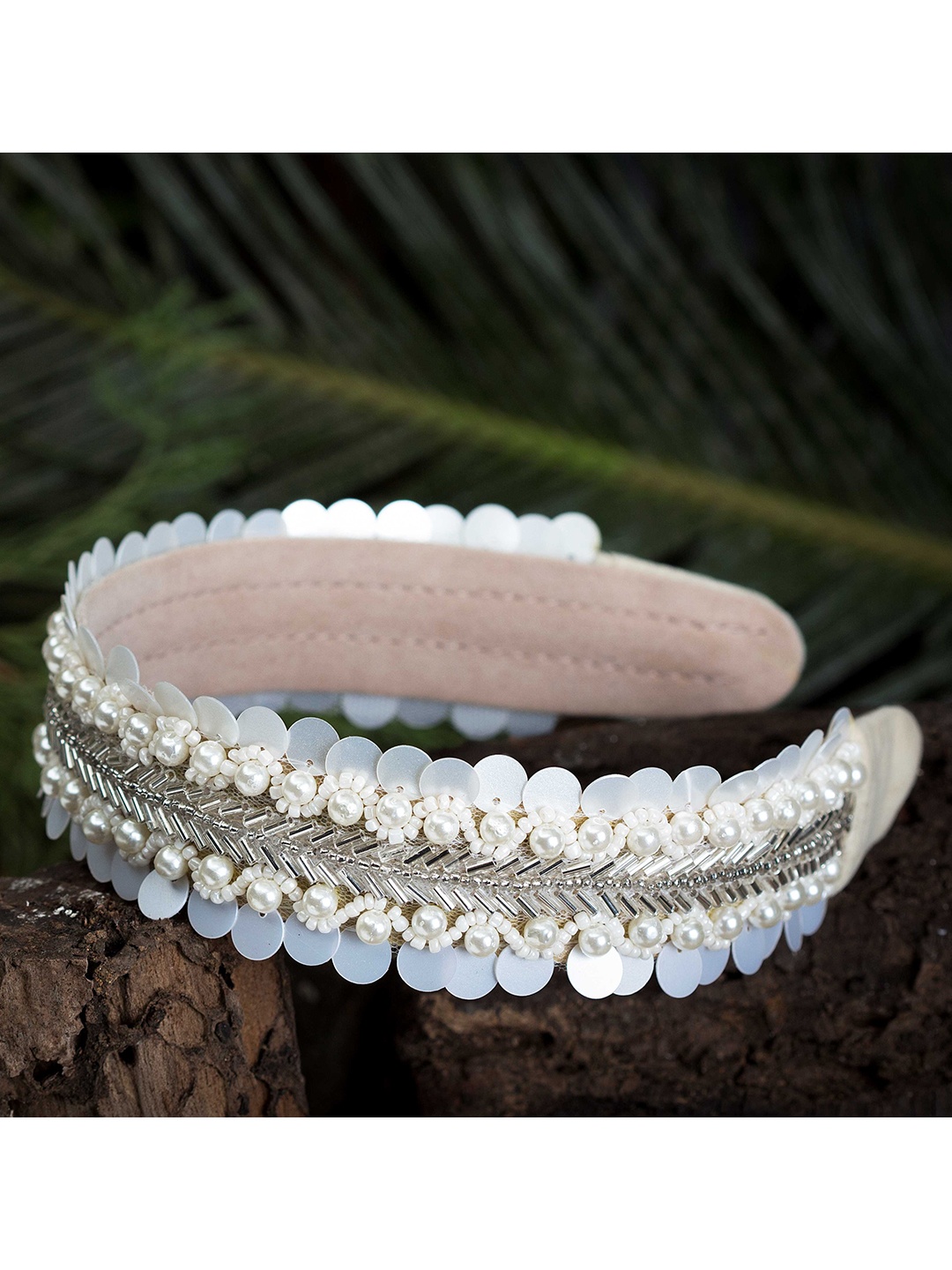 

D'oro Women Silver-Toned Embellished Hairband