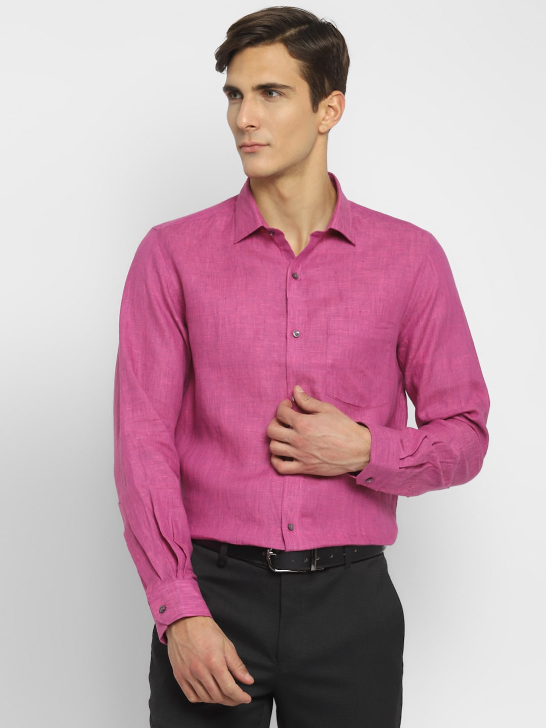

Turtle Men Purple Slim Fit Casual Shirt