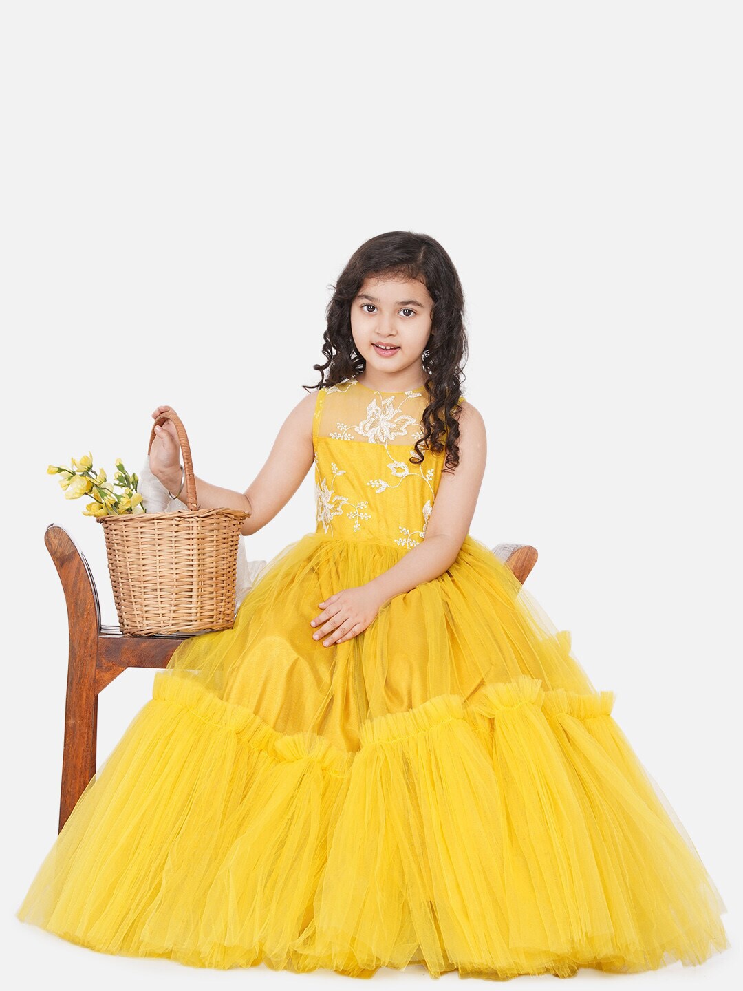 

Bitiya by Bhama Girls Yellow Embellished Net Maxi Dress