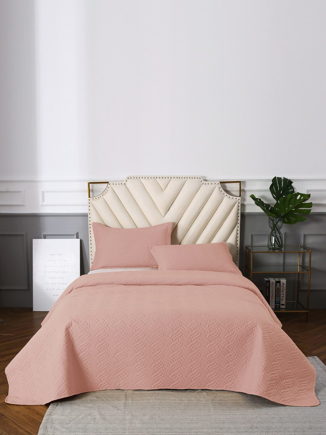 

URBAN DREAM Pink Quilted Cotton Double Bed Cover With 2 Pillow Covers