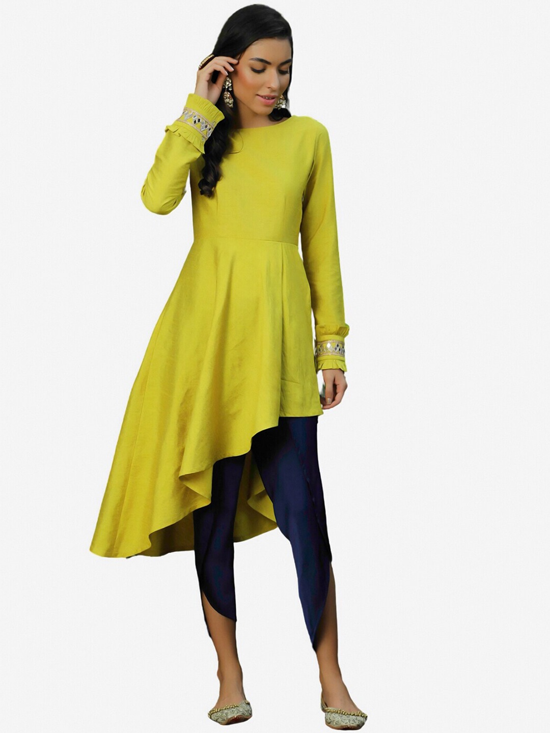 

Alaya By Stage3 Women Green Extended Sleeves Raw Silk Kurta