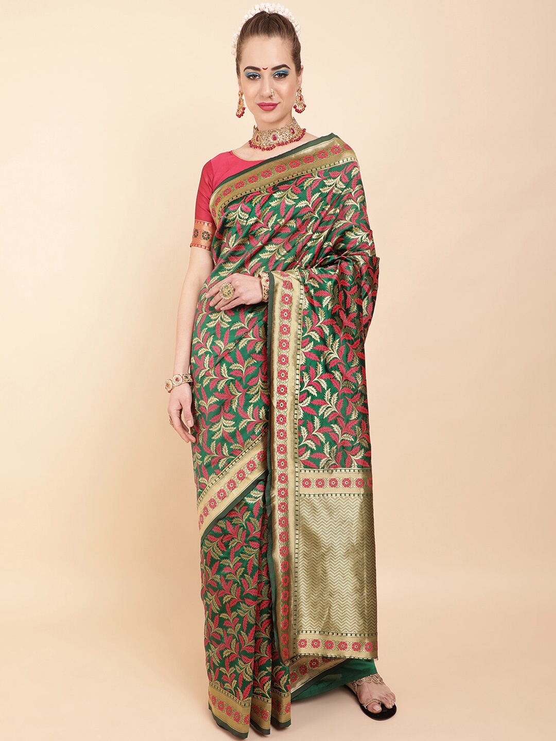 

Sangria Green & Golden Floral Zari Silk Blend Banarasi Saree