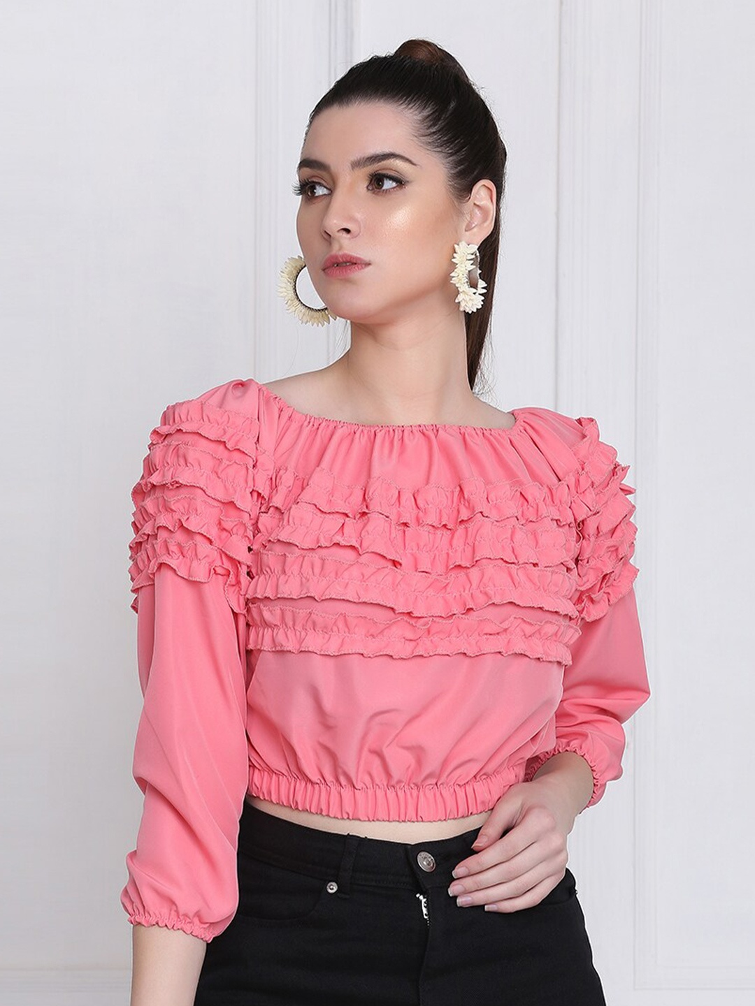 

BUY NEW TREND Pink Ruffles Crop Top