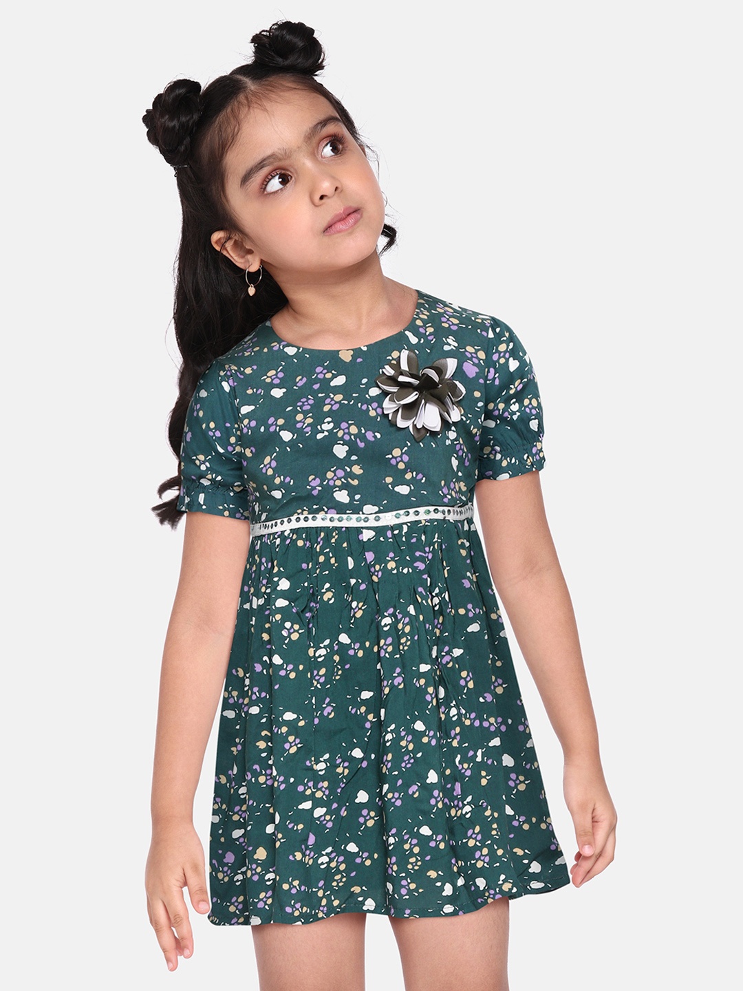 

Bella Moda GIrls Green & White Floral A-Line Dress