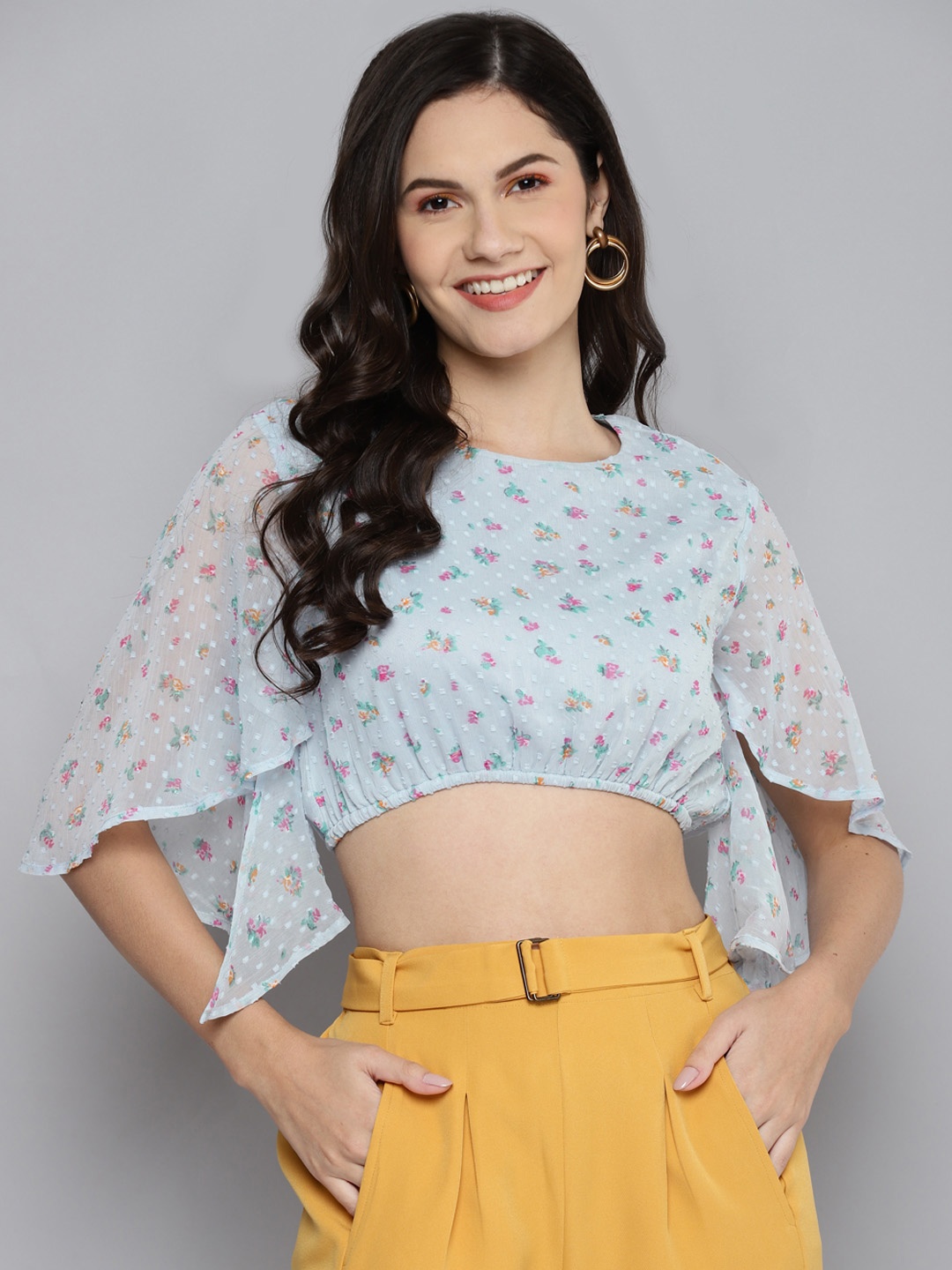 

SASSAFRAS Blue & Pink Floral Print Blouson Crop Top