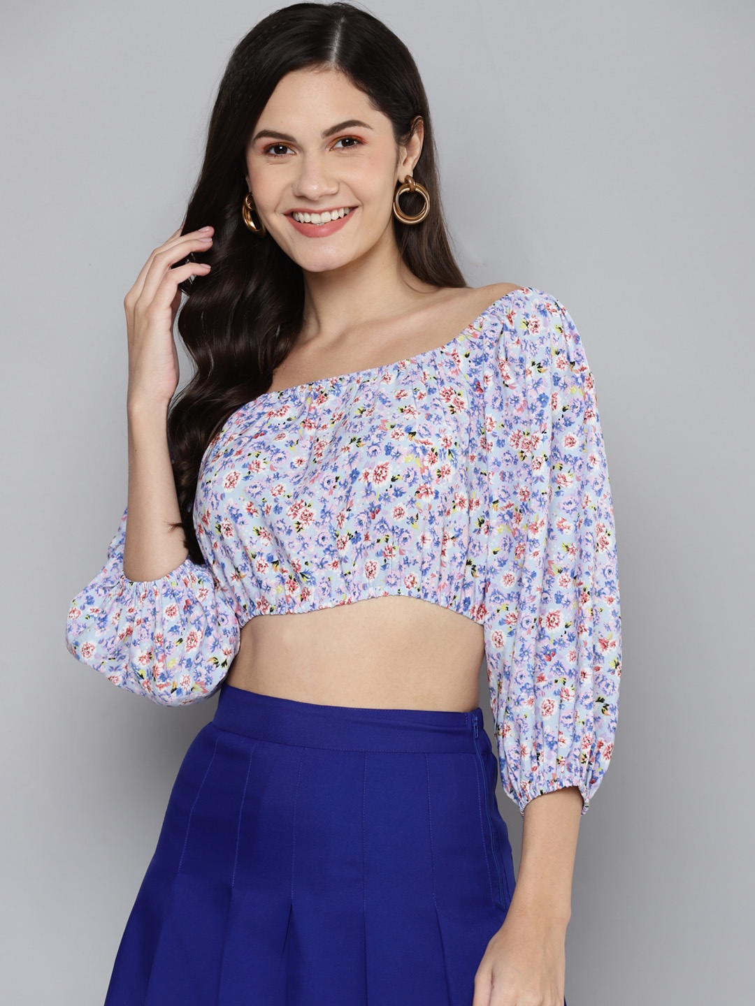 

SASSAFRAS Blue & Rust Floral Print Blouson Crop Top