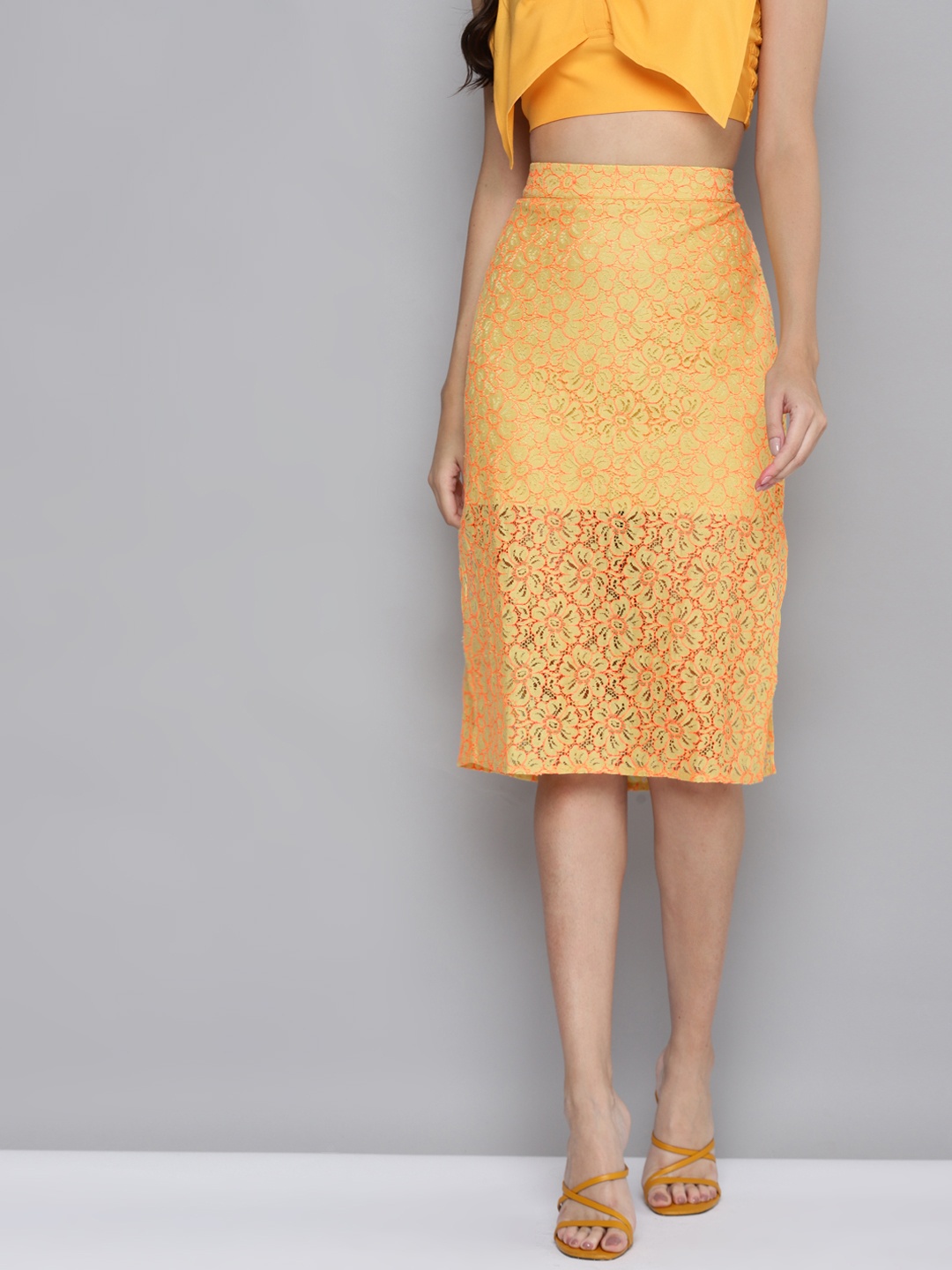 

SASSAFRAS Yellow & Pink Lace Design Straight Skirt