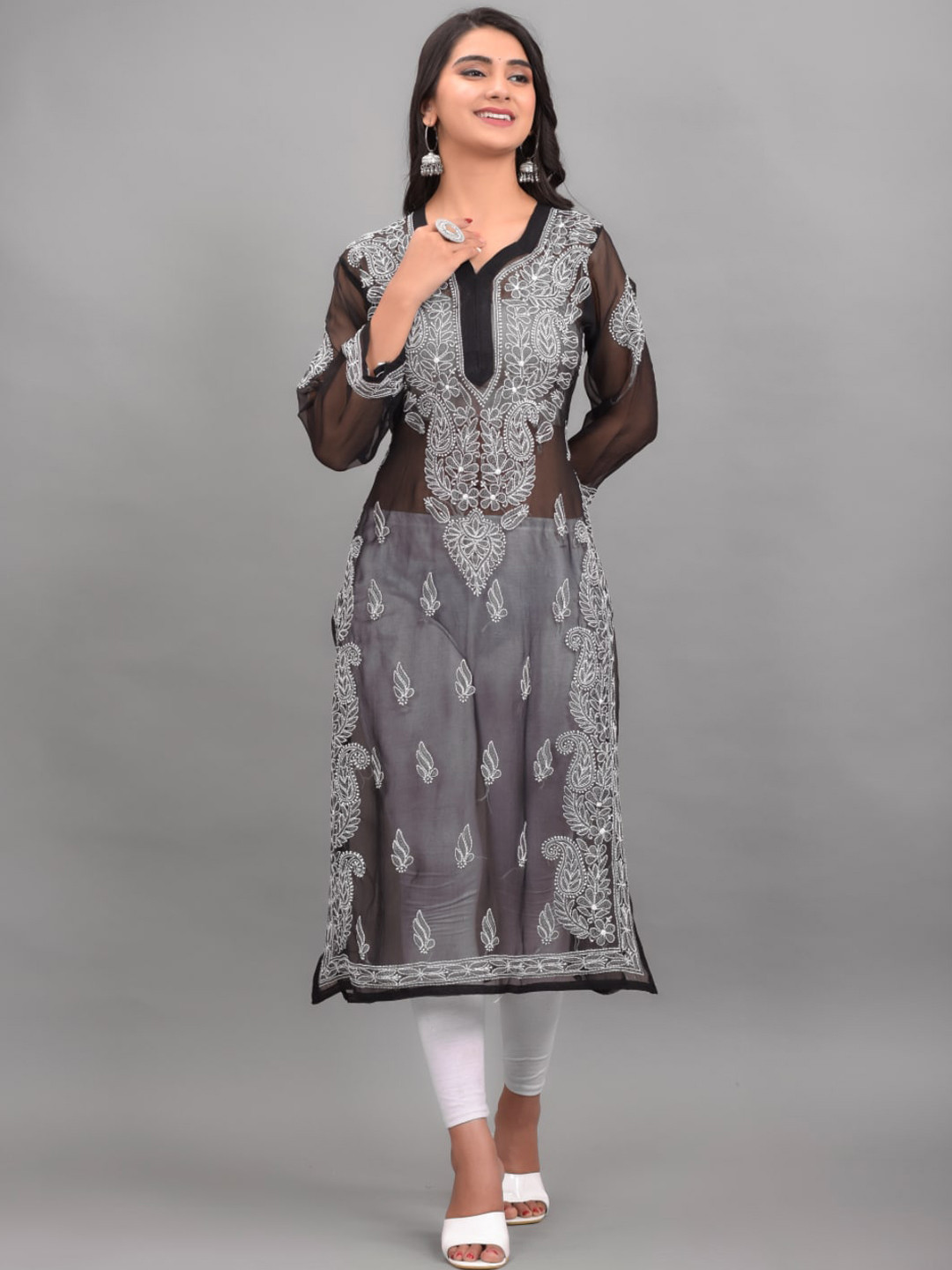 

Apratim Women Black & White Ethnic Motifs Printed Georgette Kurta