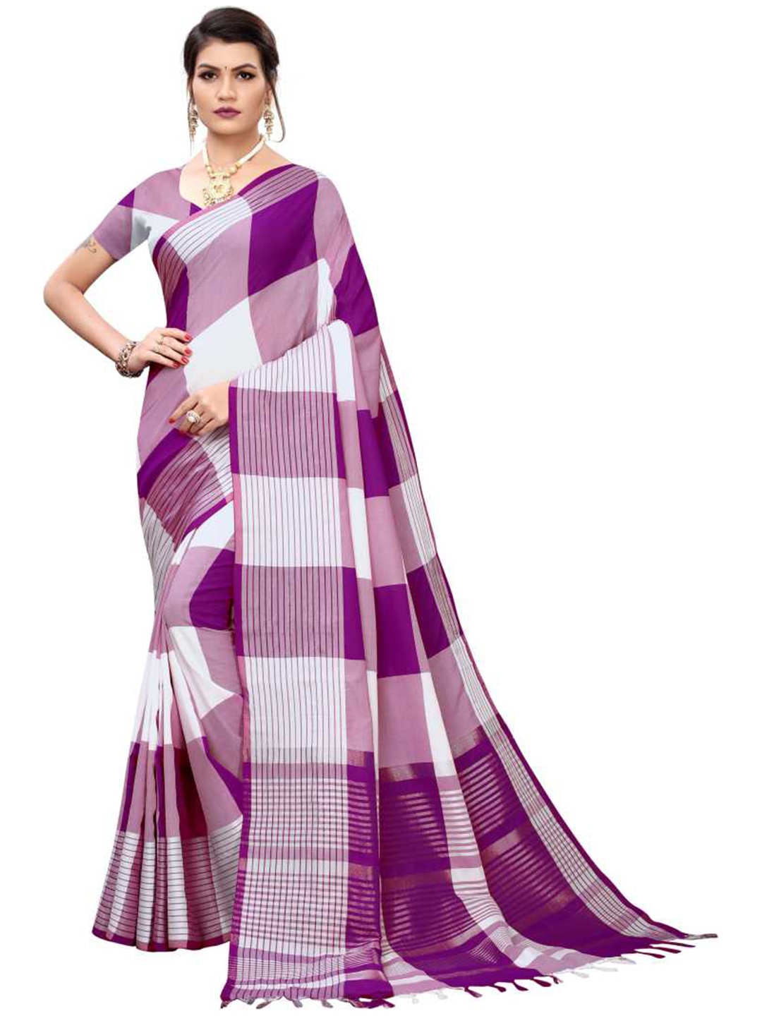 

SAADHVI Purple & Silver-Toned Checked Silk Blend Saree