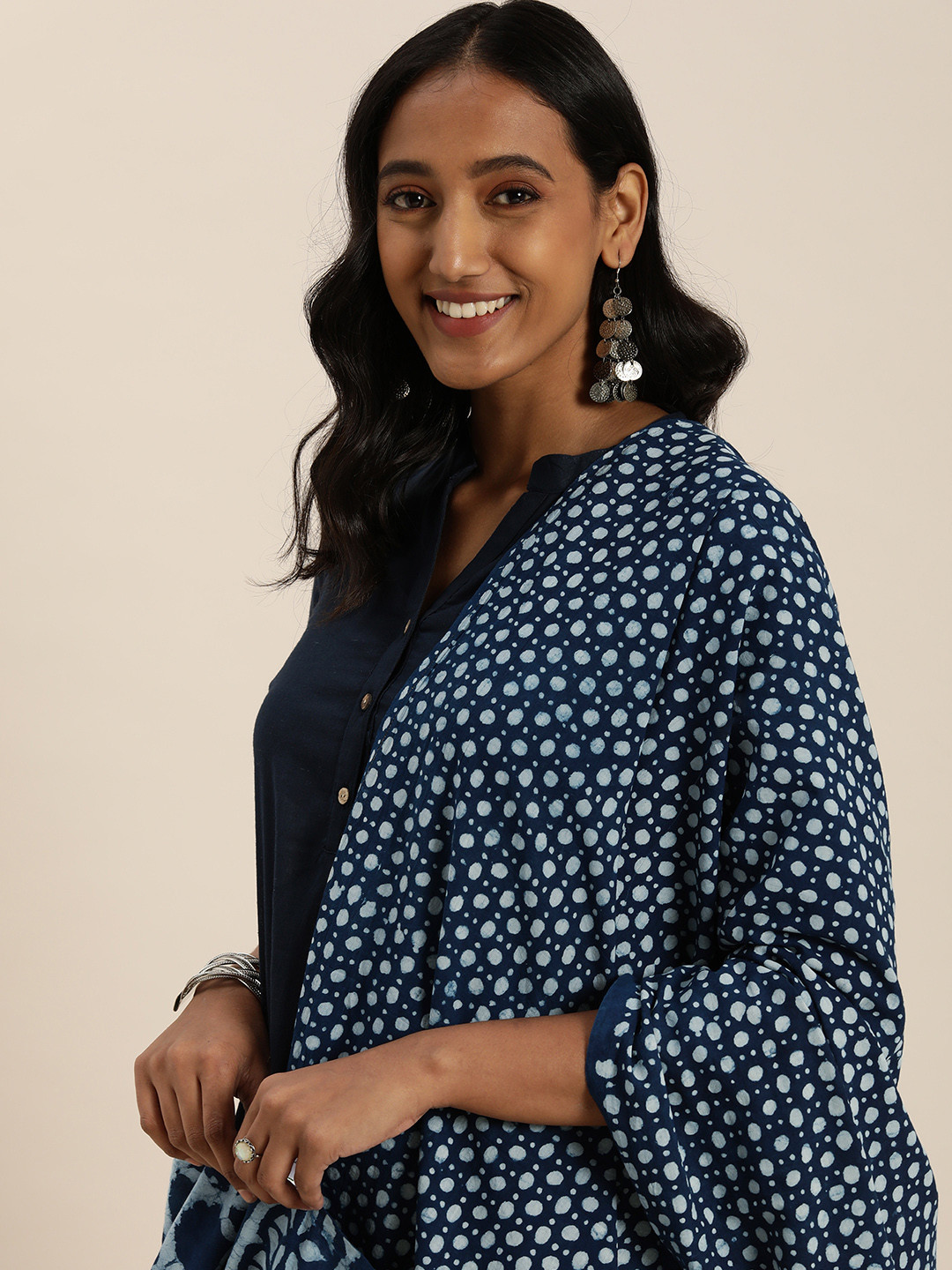 

Taavi Women Blue Ethnic Motifs Woven Design Pure Cotton Shibori Dupatta