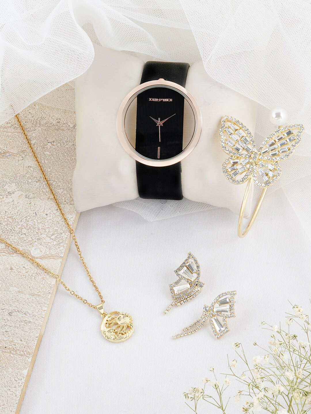 

JOKER & WITCH Women Black & Gold-Toned Watch & Jewellery Gift Set JWLS394