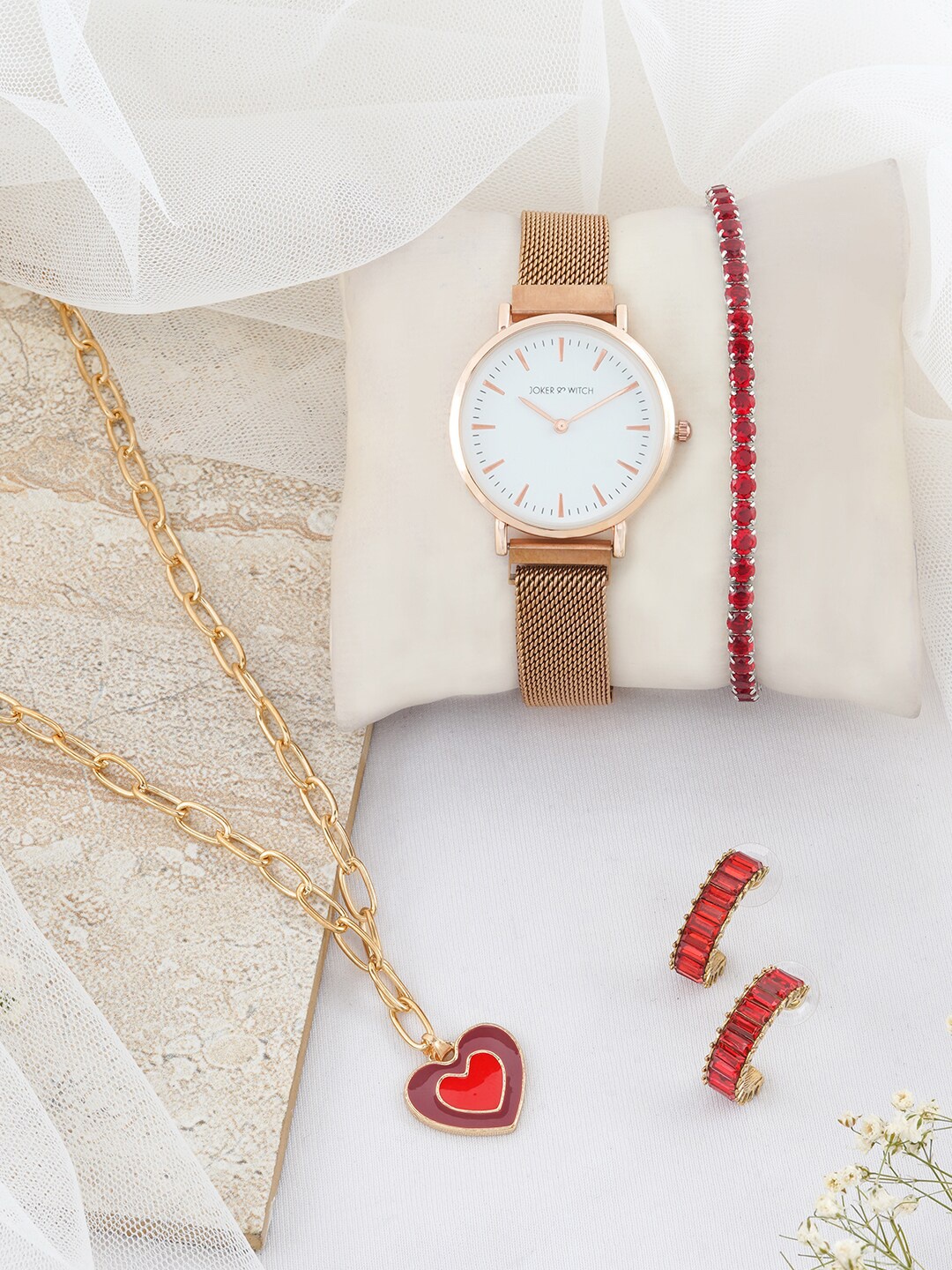 

JOKER & WITCH Women Red & Rose Gold Toned Pretty Hearts Love Stack Watch Gift Set