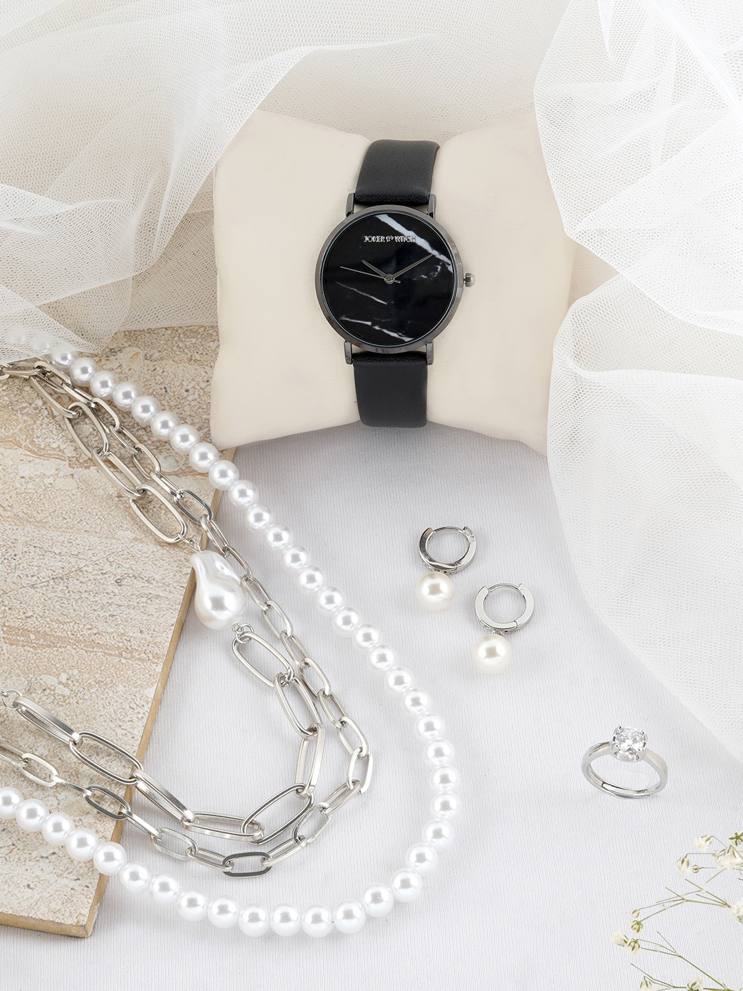 

JOKER & WITCH Silver-Toned & Black Faux Pearl-Beaded Watch Gift Set