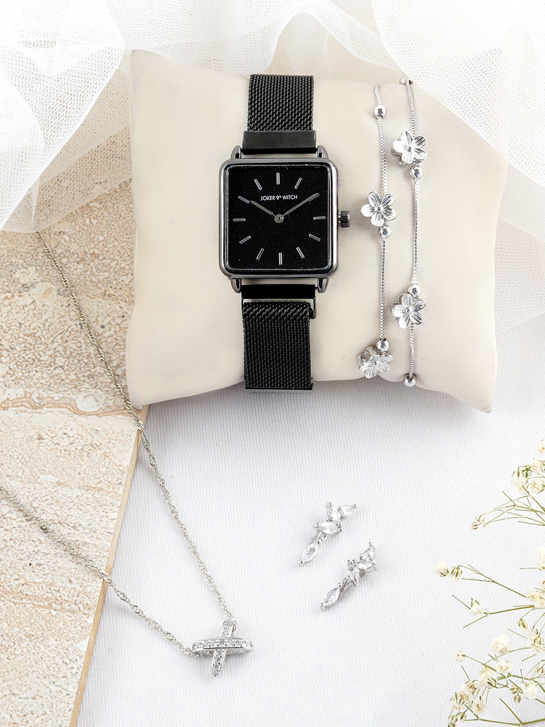 

JOKER & WITCH Women Black Sliver Space Love Stack Watch Gift Set