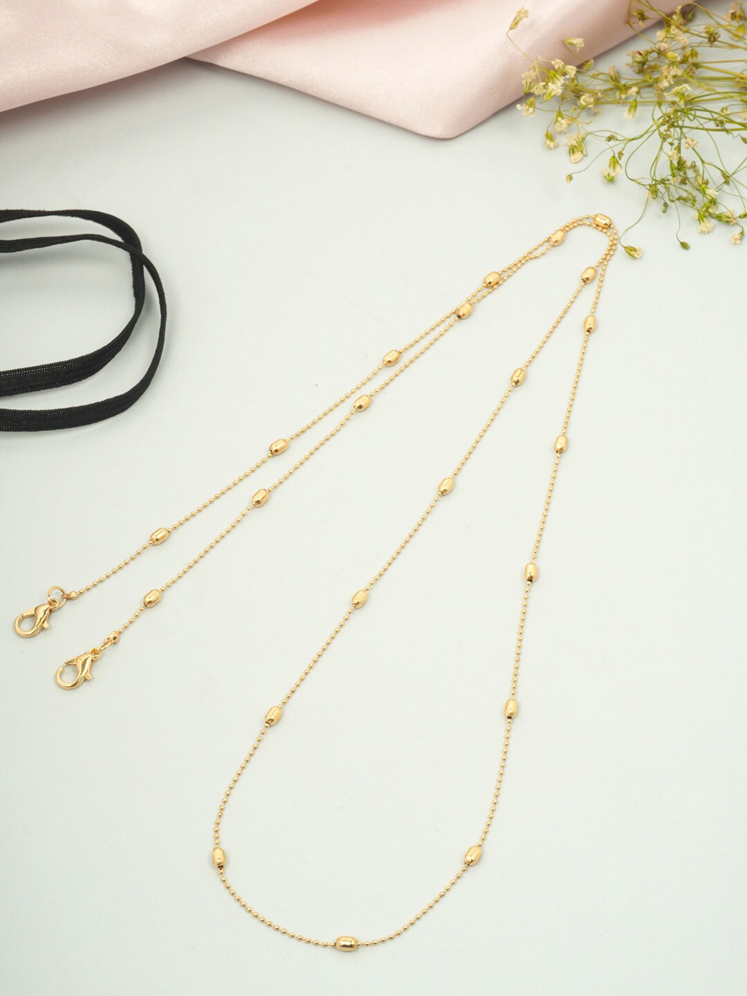 

Ferosh Women Gold Plated Face Mask Chain