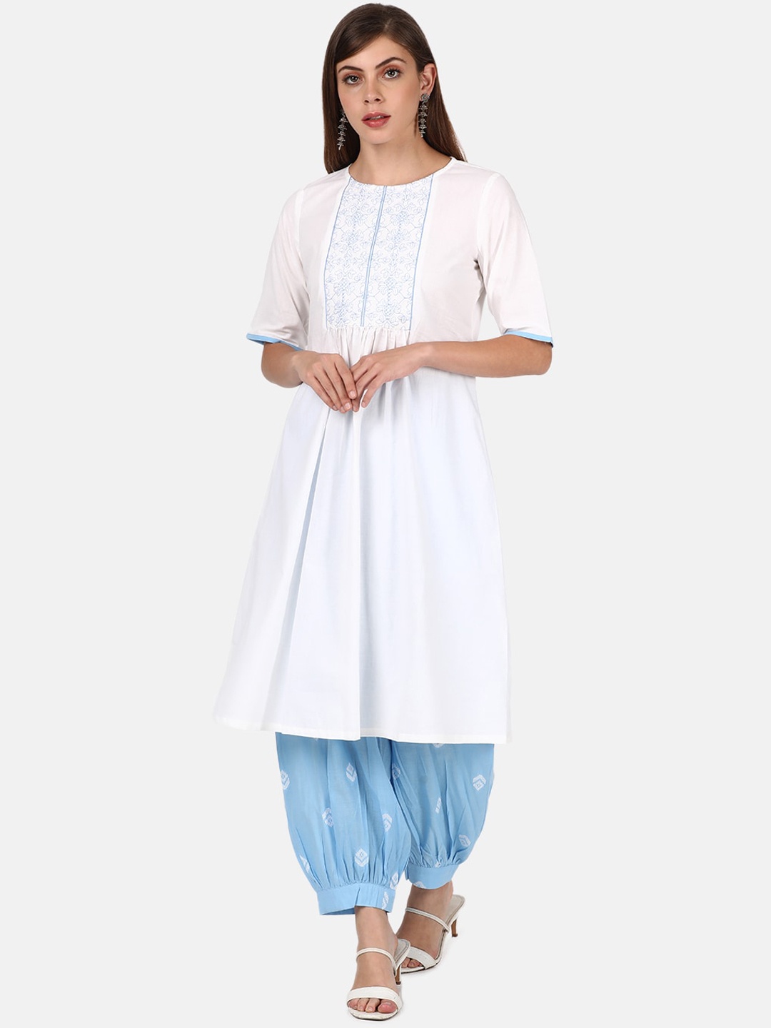 

UNTUNG Women White Yoke Design Pleated Pure Cotton Kurta with Salwar