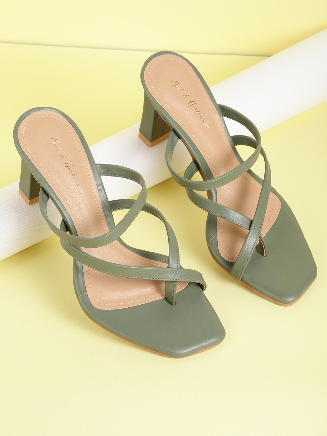 

Mast & Harbour Green Solid Handcrafted Block Heels