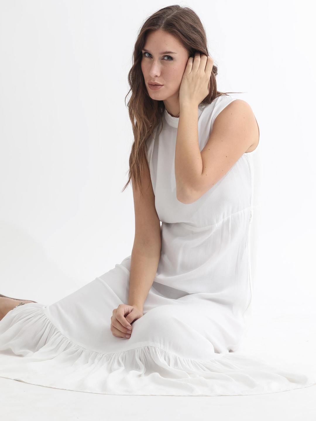 

RAREISM White A-Line Maxi Dress