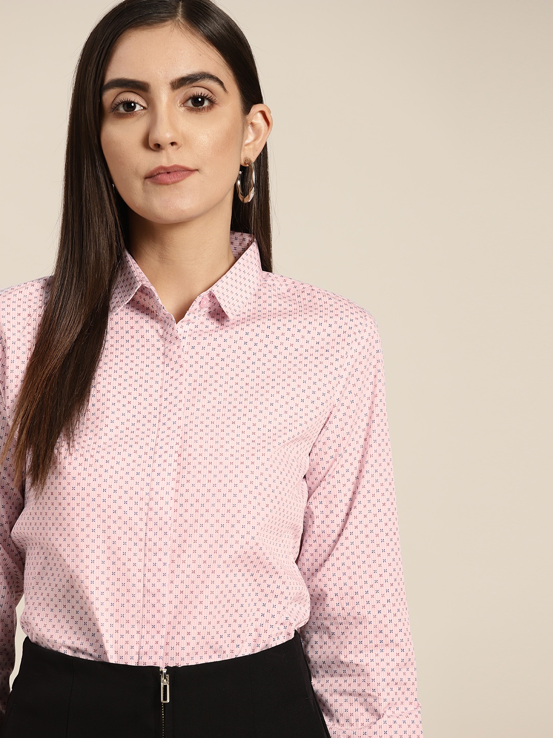 

Hancock Women Pink Slim Fit Printed Formal Shirt