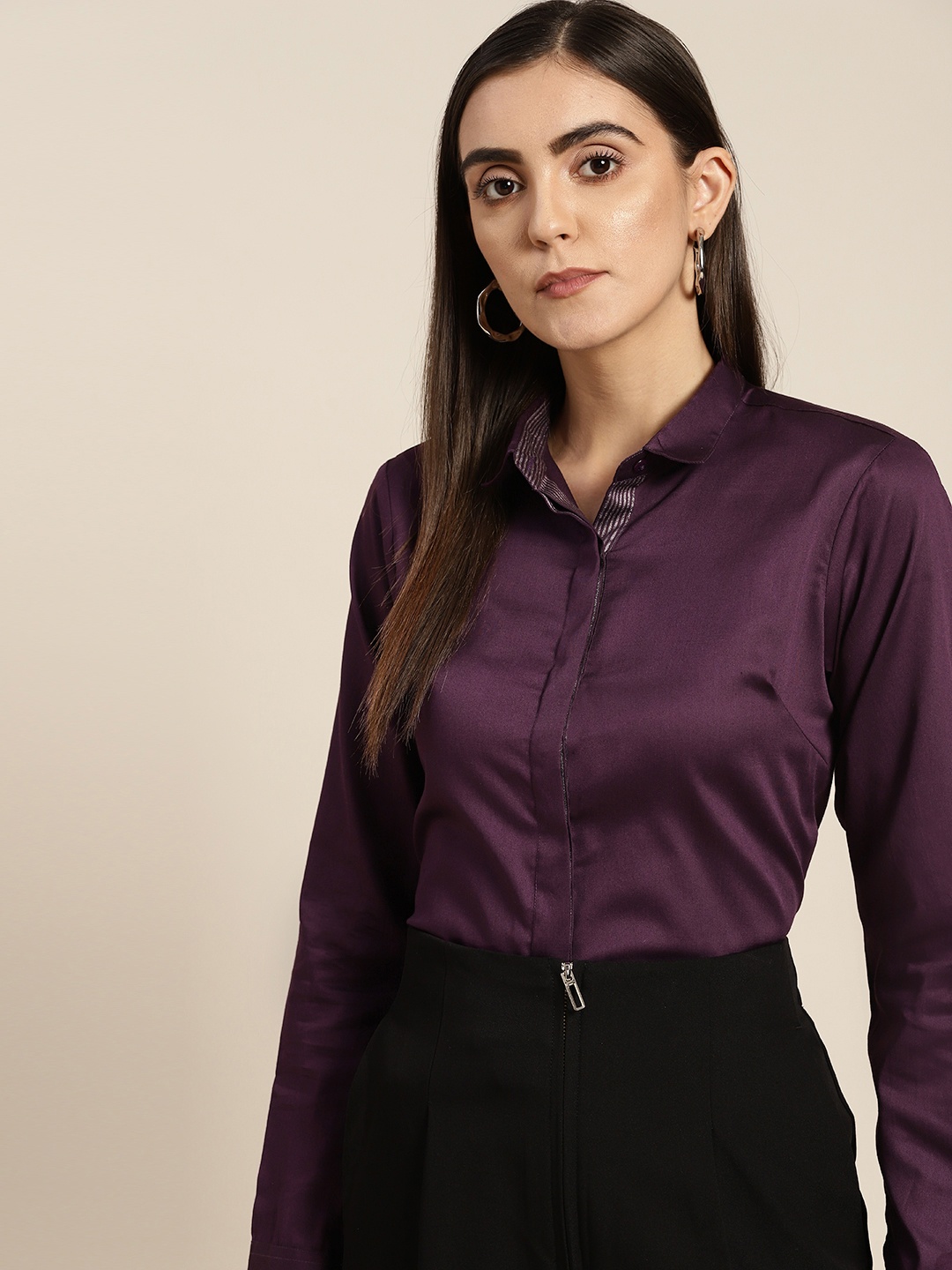 

Hancock Women Burgundy Solid Slim Fit Pure Cotton Satin Formal Shirt