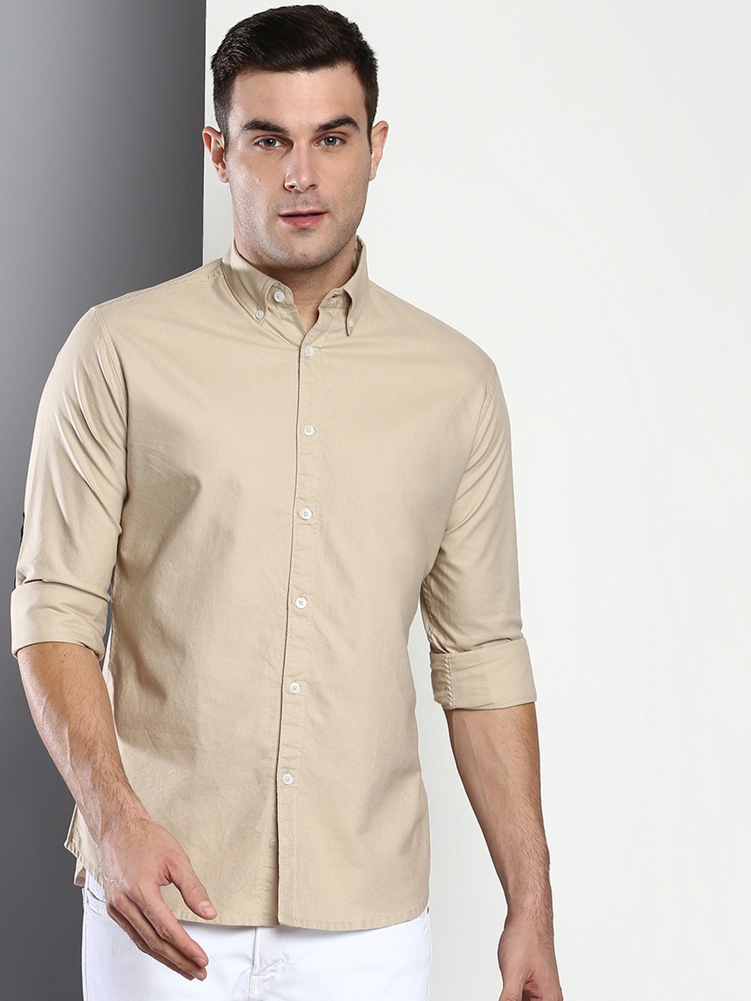 

Dennis Lingo Men Beige Slim Fit Casual Shirt