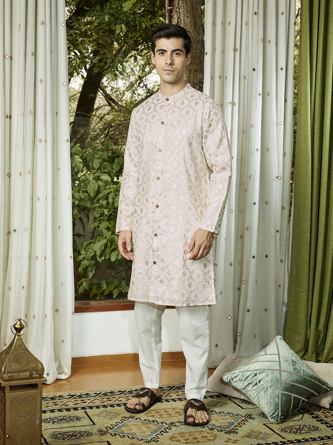 

House of Pataudi Dua Men Cream-Coloured & Gold-Toned Woven Design Jashn Kurta