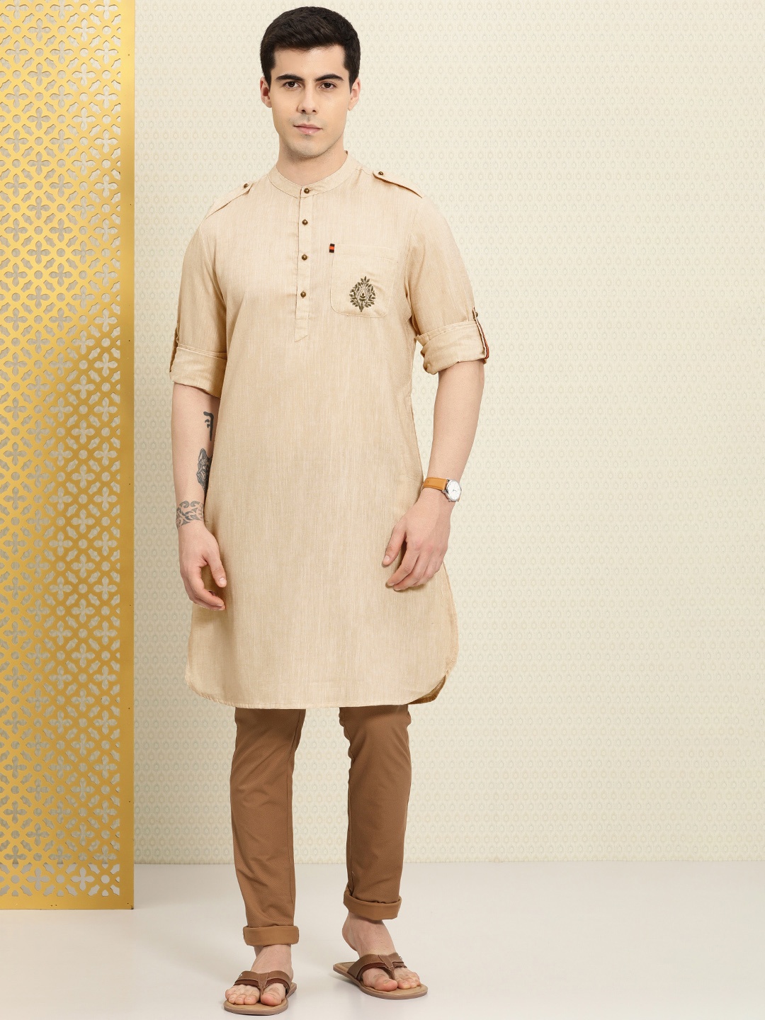 

House of Pataudi Men Rozana Kurta with Thread Work Detailing, Beige