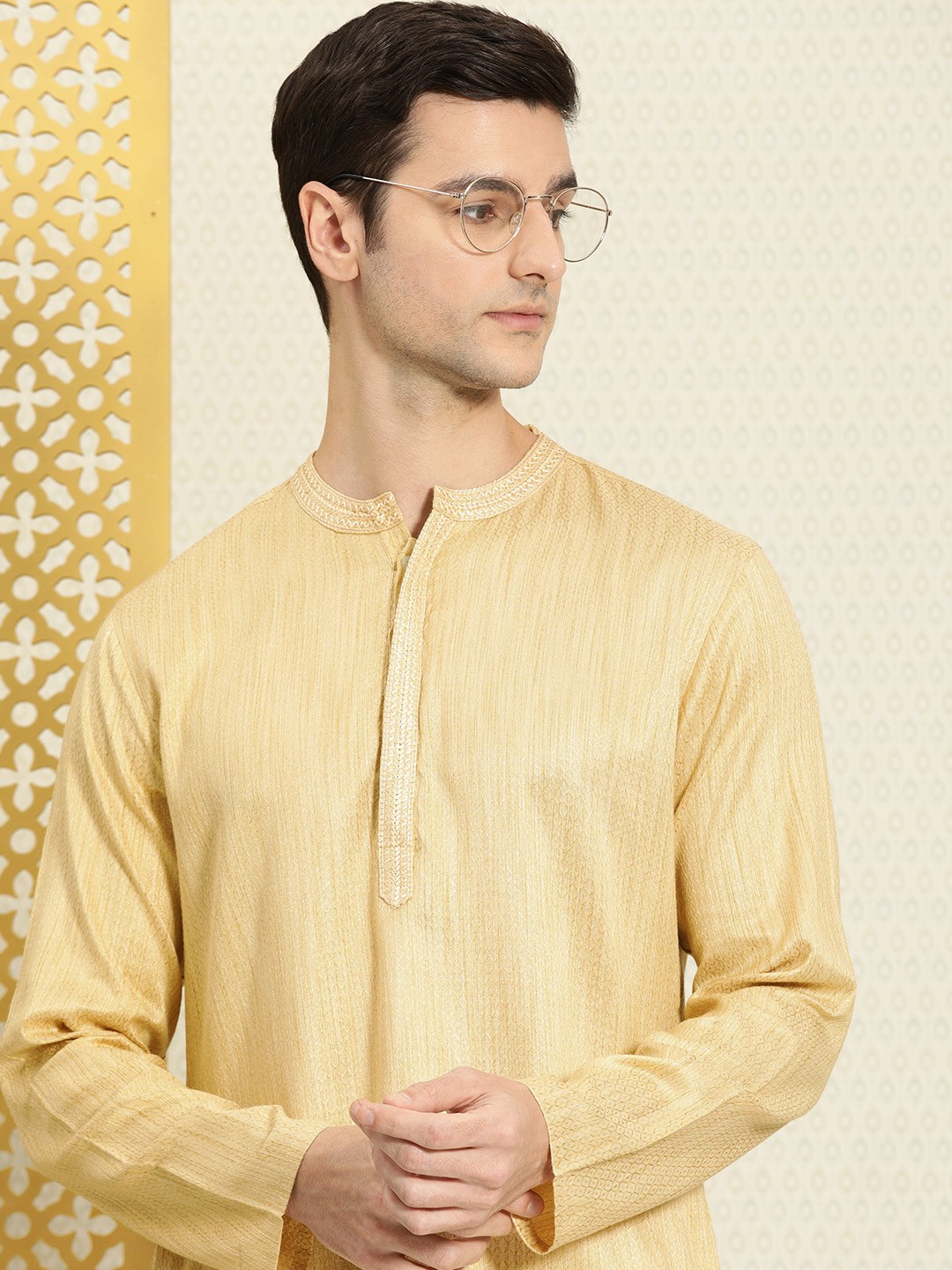 

House of Pataudi Men Gold-Toned Woven Design Rozana Straight Kurta, Mustard