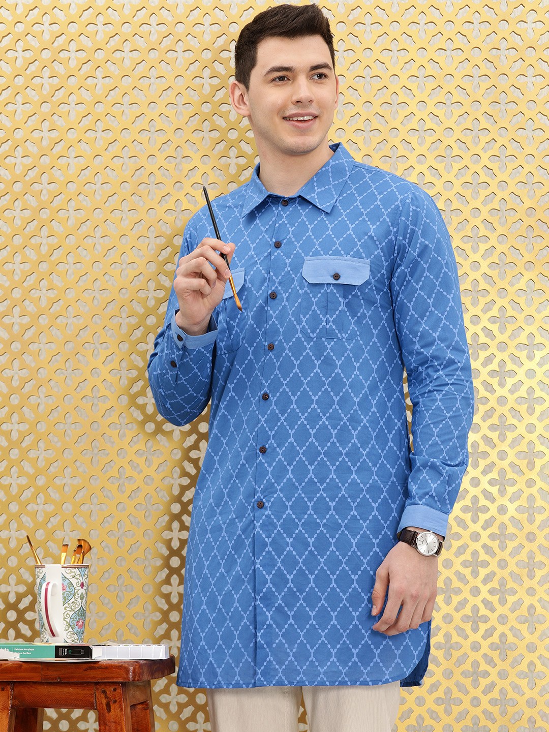 

Ode by House of Pataudi Men Blue Geometric Printed Pakistani Style Kurta