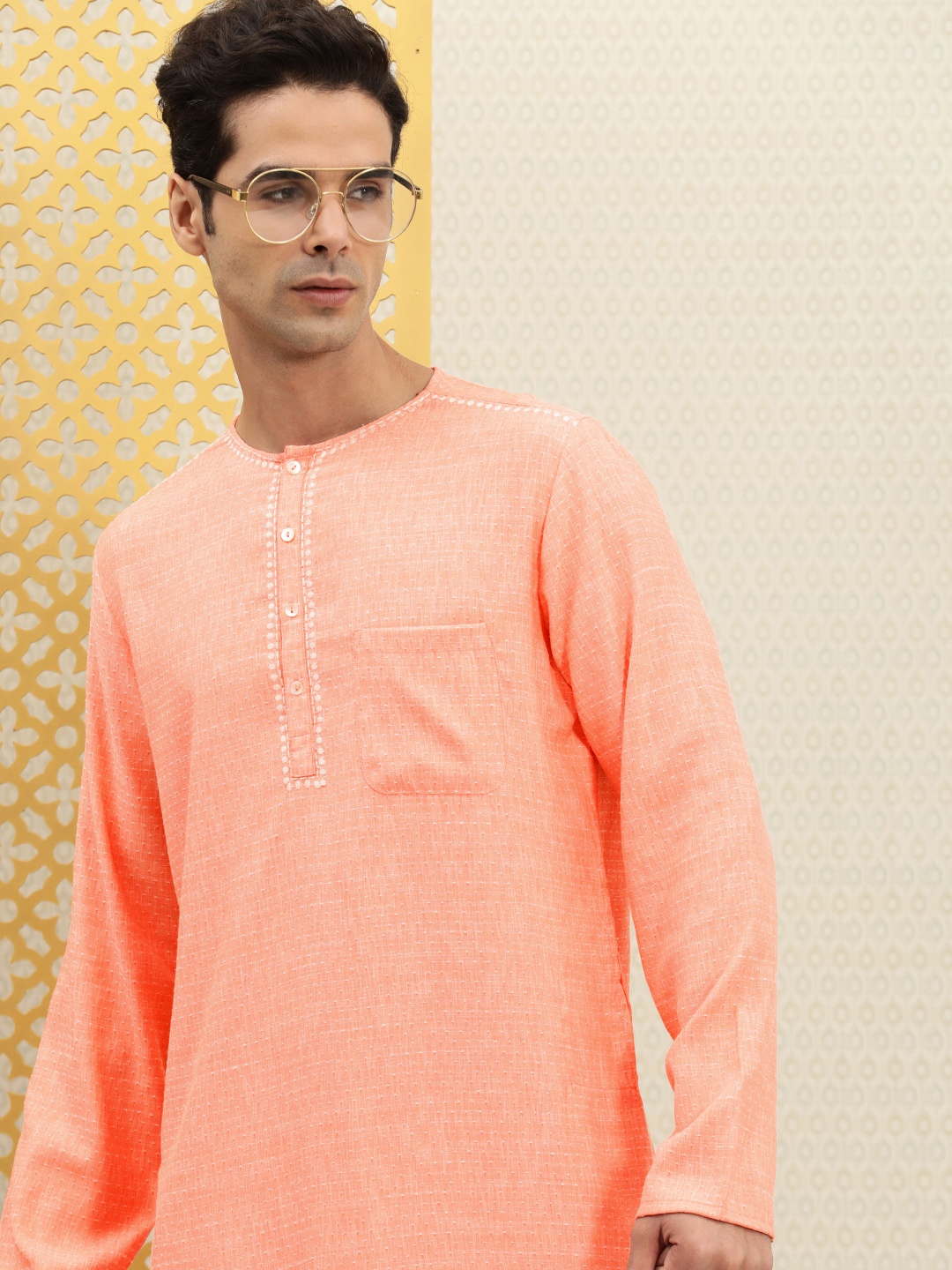 

House of Pataudi Men Peach-Coloured Self Designed Regular Kurta