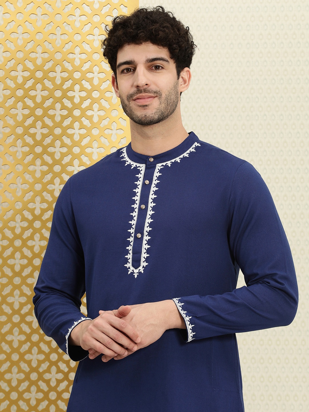 

House of Pataudi Yoke Design Thread Work Kurta, Navy blue