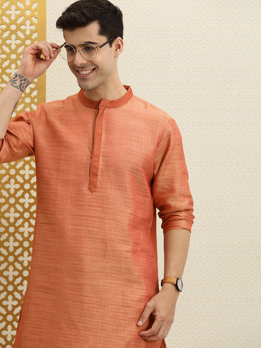 

House of Pataudi Men Orange Self Design Dual Tone Rozana Kurta
