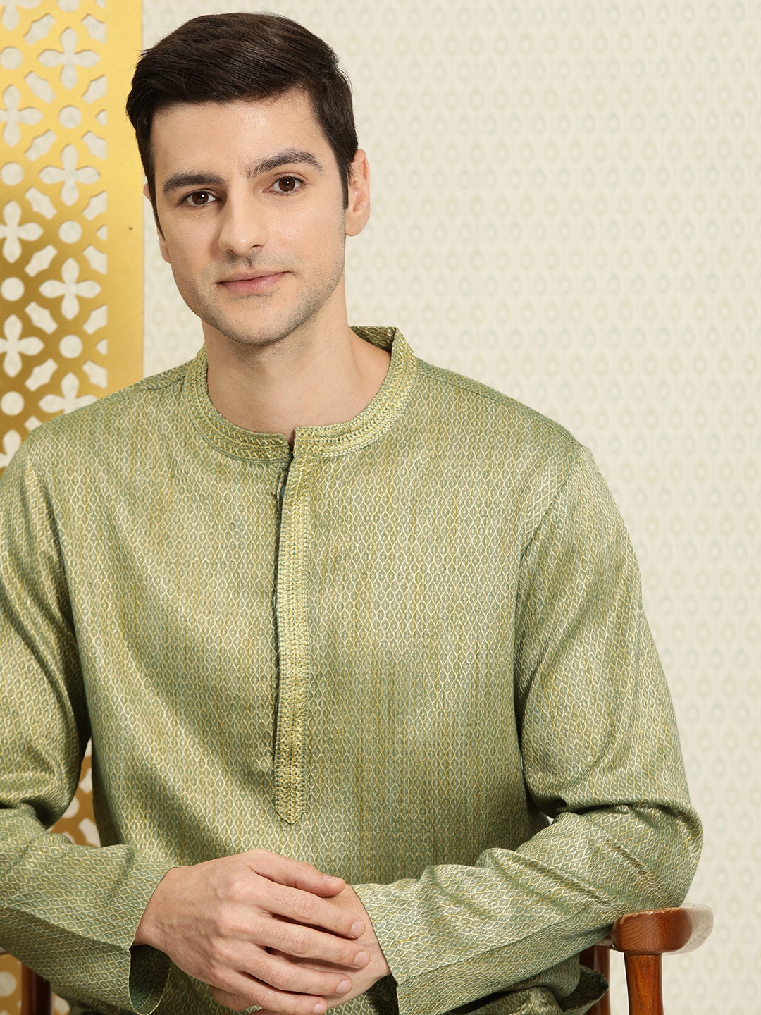 

House of Pataudi Men Olive Green & Gold-Toned Woven Design Rozana Kurta