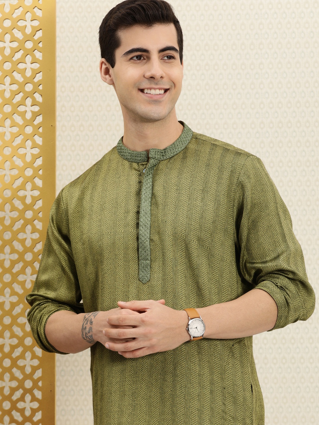 

House of Pataudi Men Green Woven Design Rozana Kurta