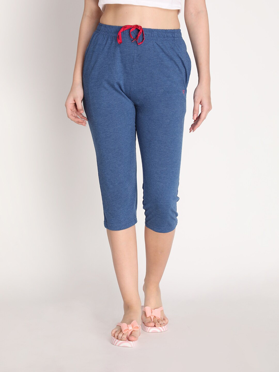 

NEVA Women Blue Solid Mid Rise Cotton Capris