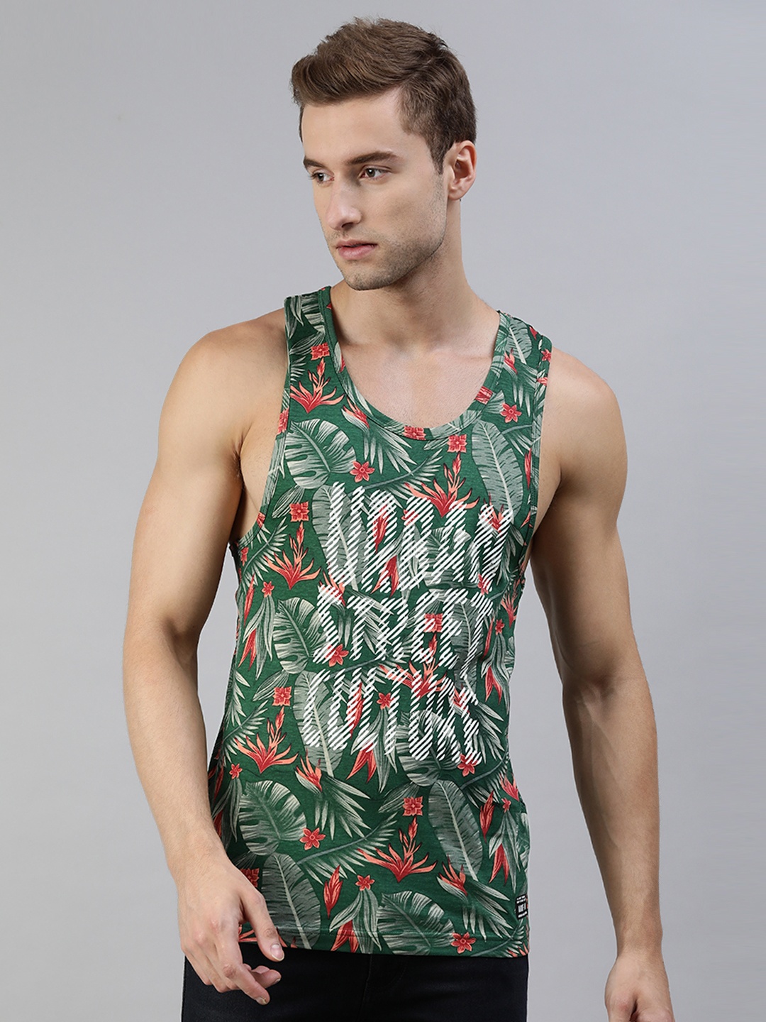 

abof Men Green Floral Printed Casual Basic Vest