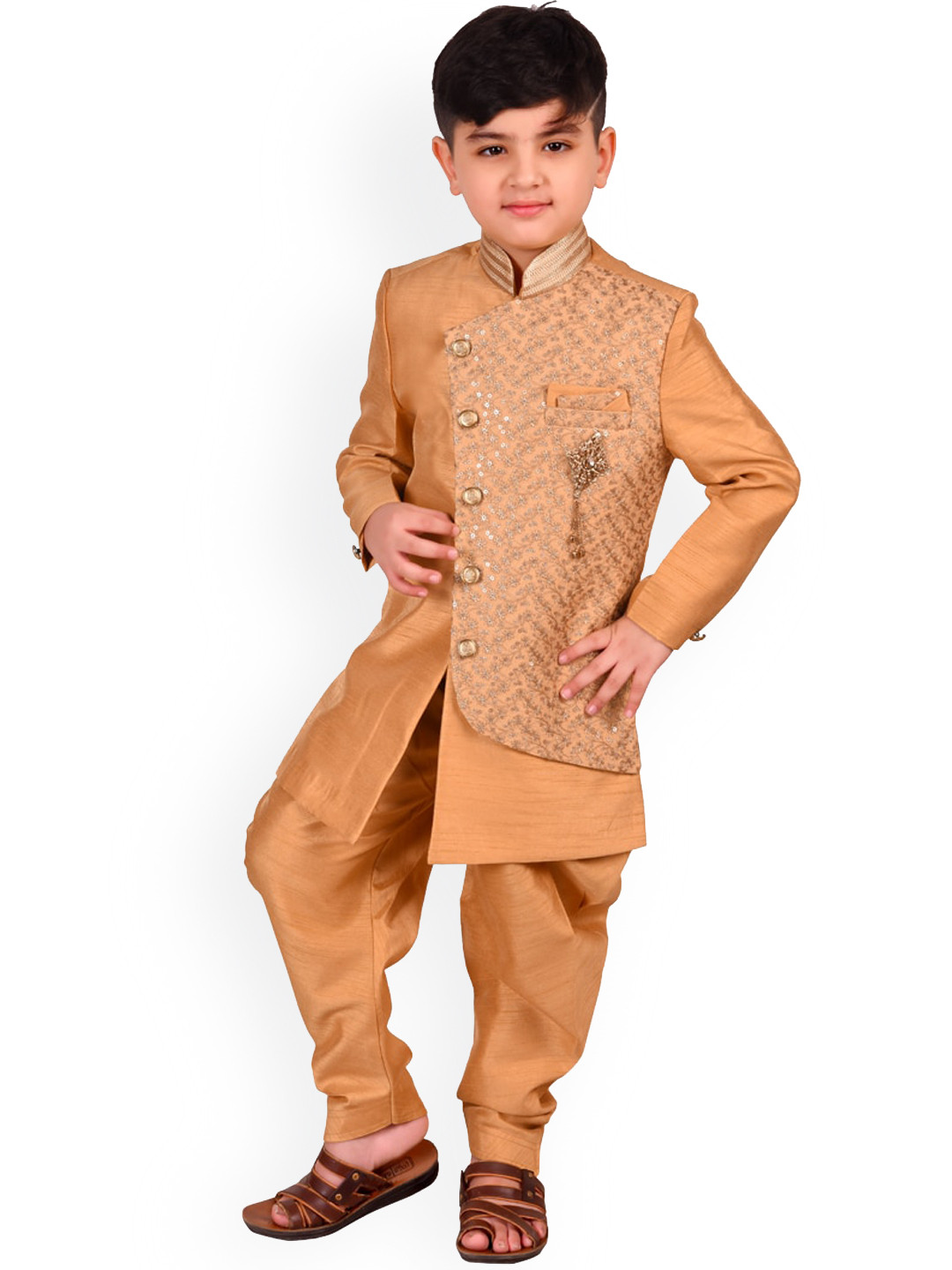 

SG YUVRAJ Boys Brown Embellished Sherwani