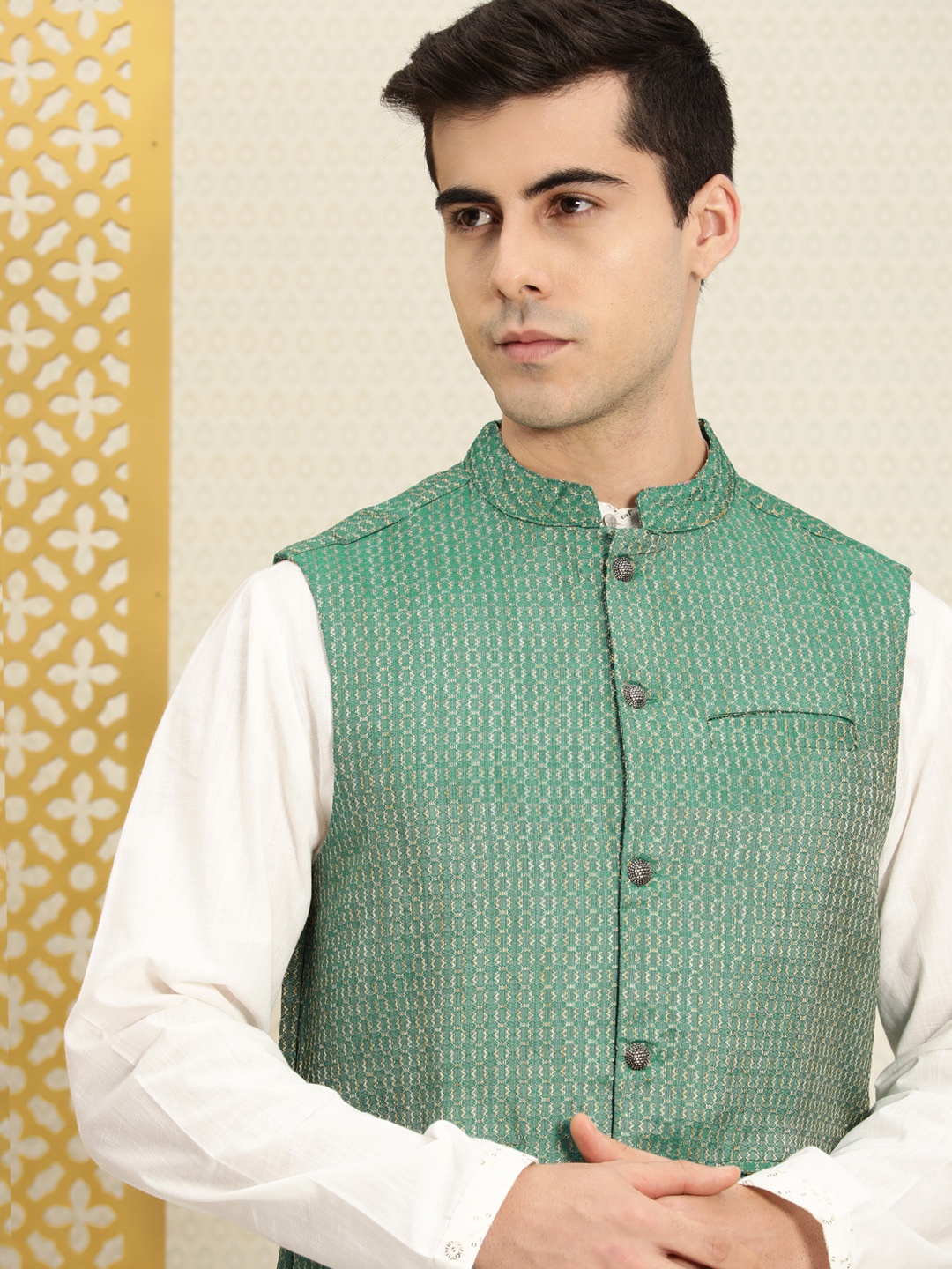 

House of Pataudi Men Teal Green & Gold-Toned Ethnic Motifs Woven Nehru Jacket