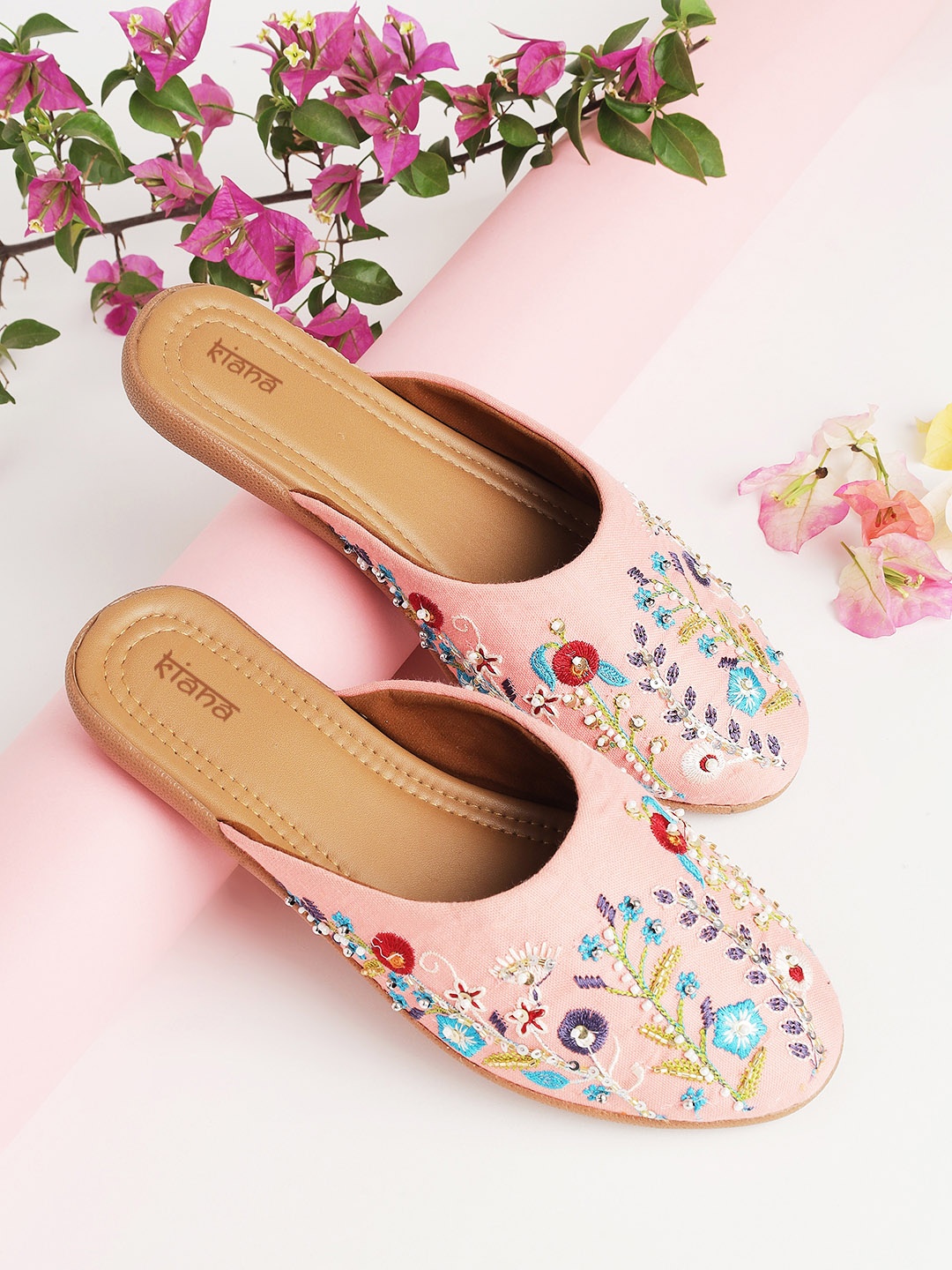 

Kiana Women Pink Printed Mules