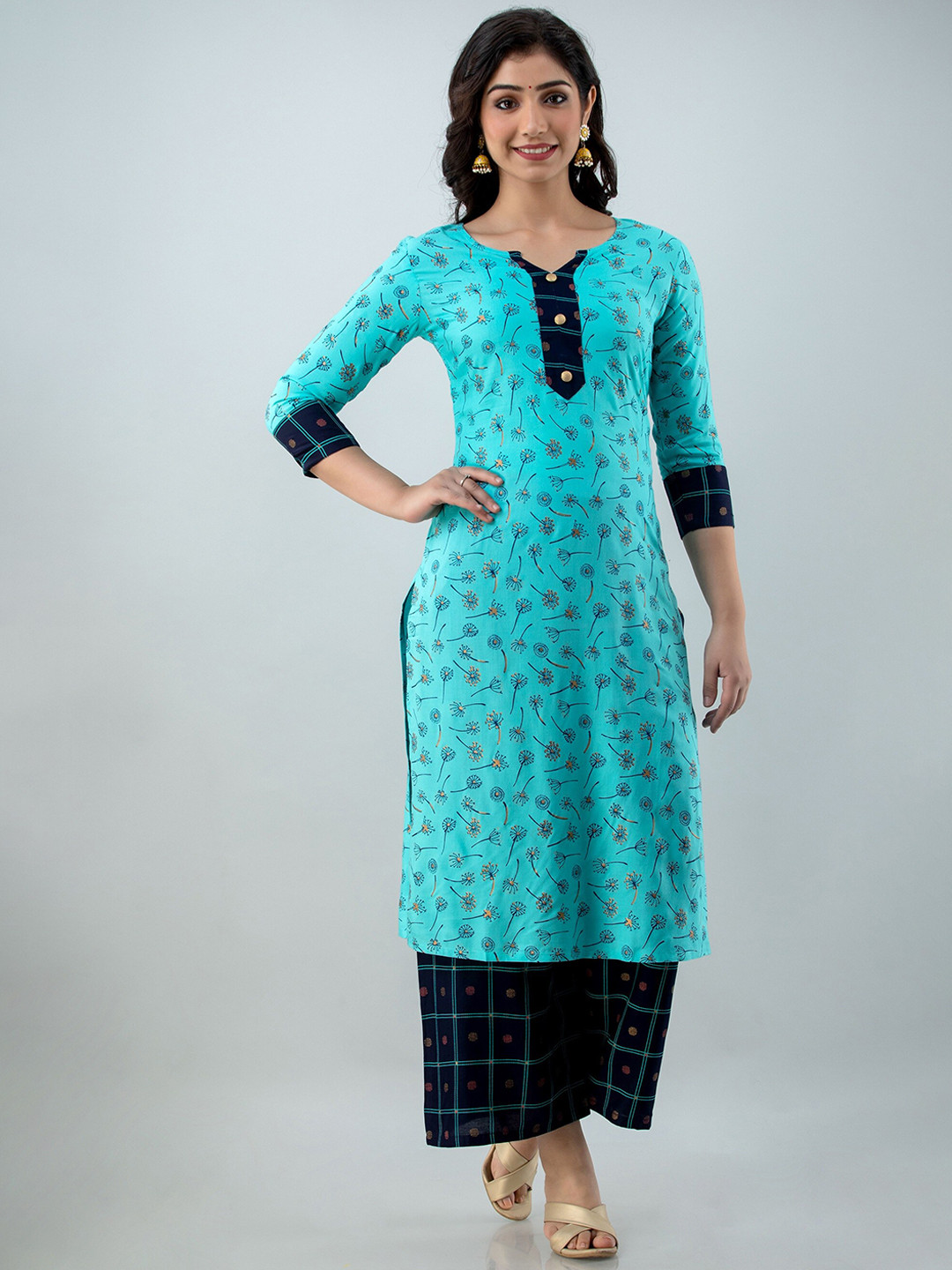 

Lovista Women Turquoise Blue Floral Printed Kurta with Palazzos